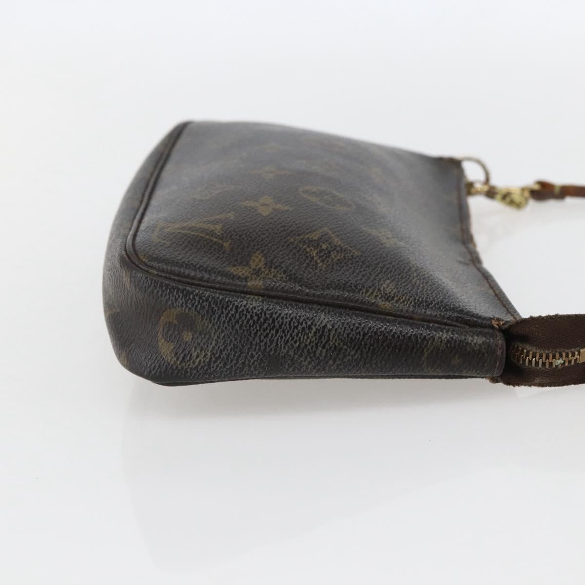 LOUIS VUITTON Monogram Pochette Accessoires Pouch M51980 LV Auth 155903