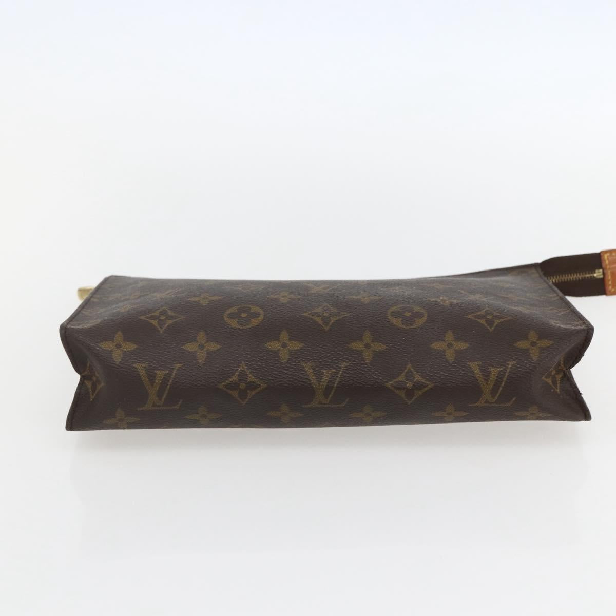 LOUIS VUITTON Monogram Poche Toilette 26 Pouch M47542 LV Auth 155904
