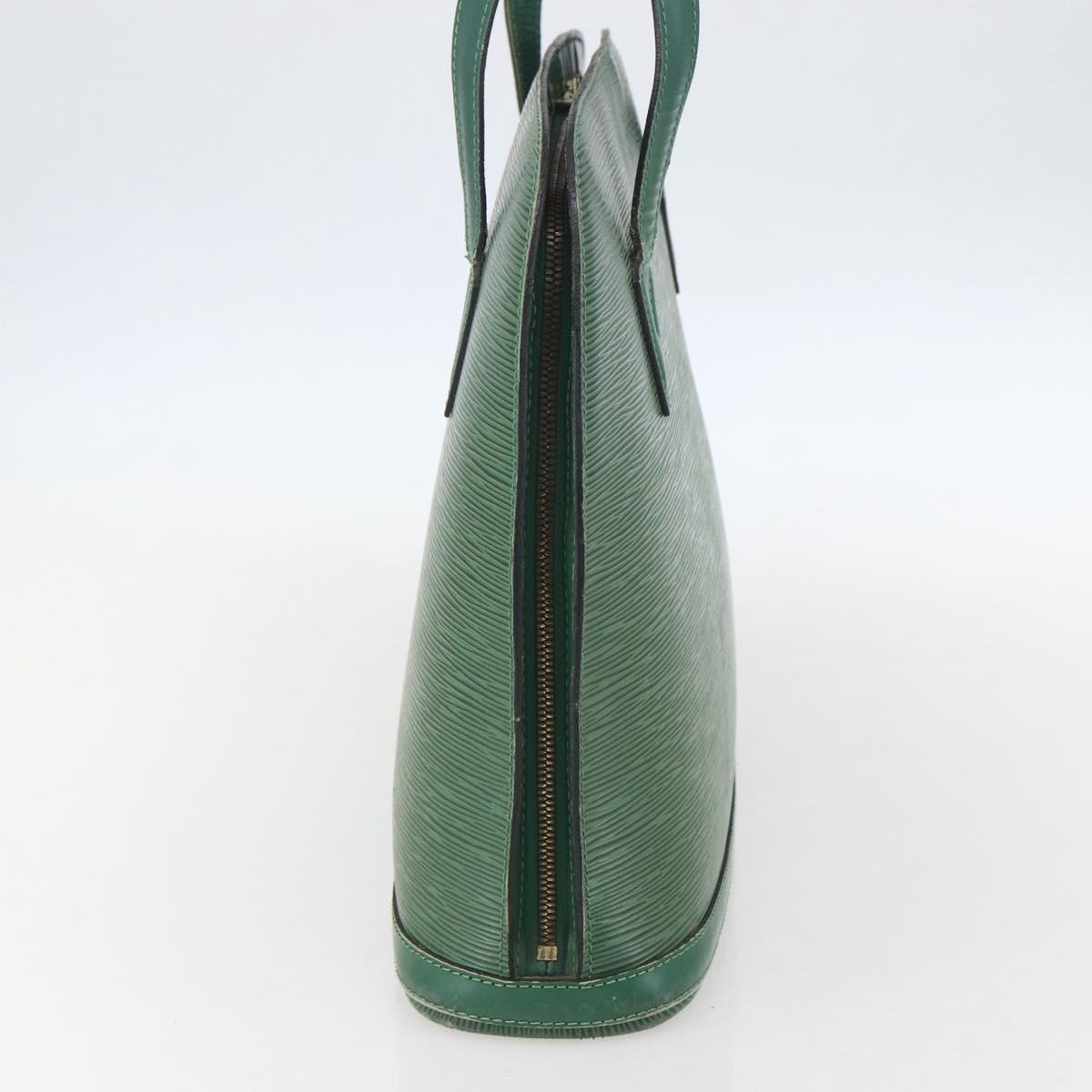 LOUIS VUITTON Epi Lussac Shoulder Bag Green M52284 LV Auth 155920