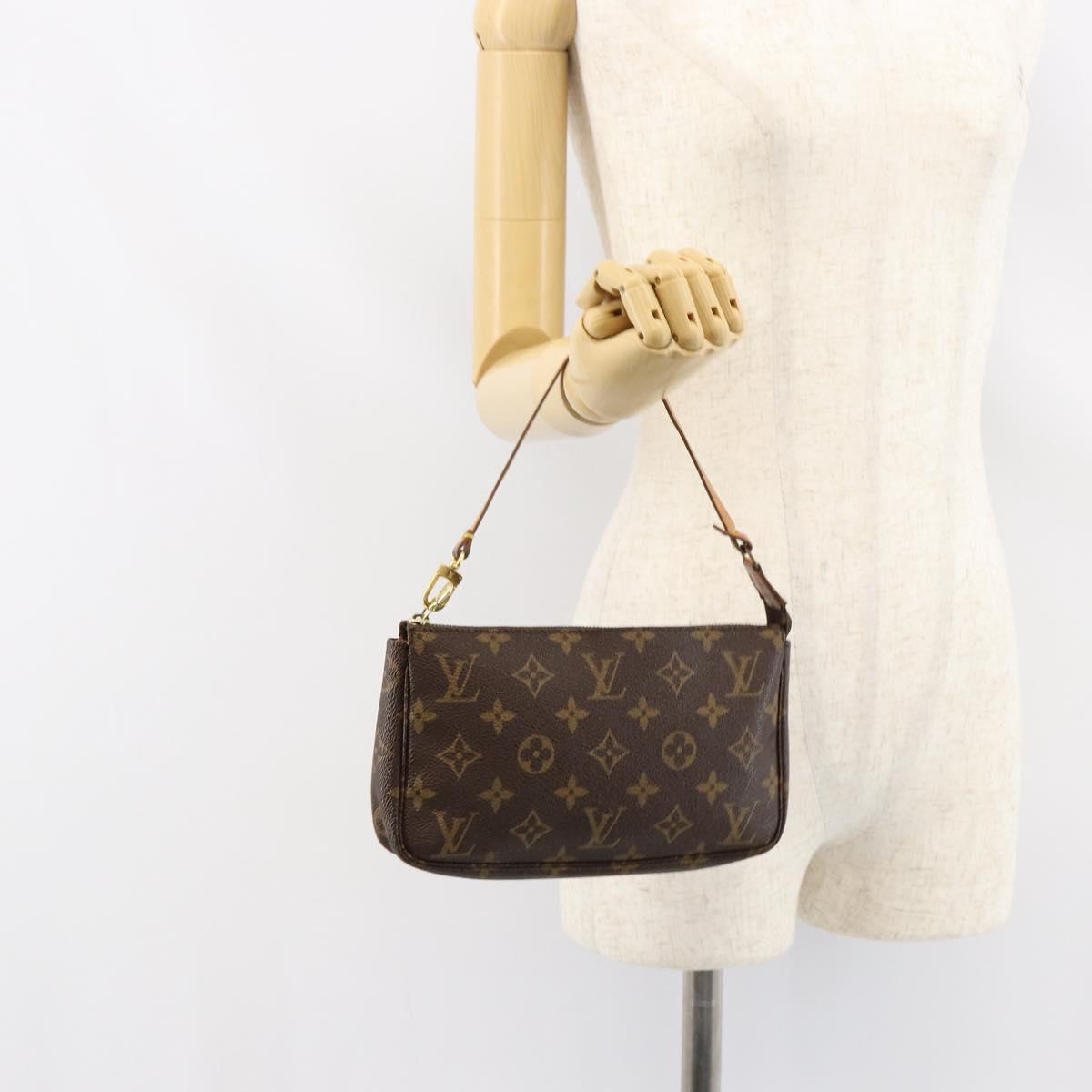 LOUIS VUITTON Monogram Pochette Accessoires Pouch M51980 LV Auth 156070