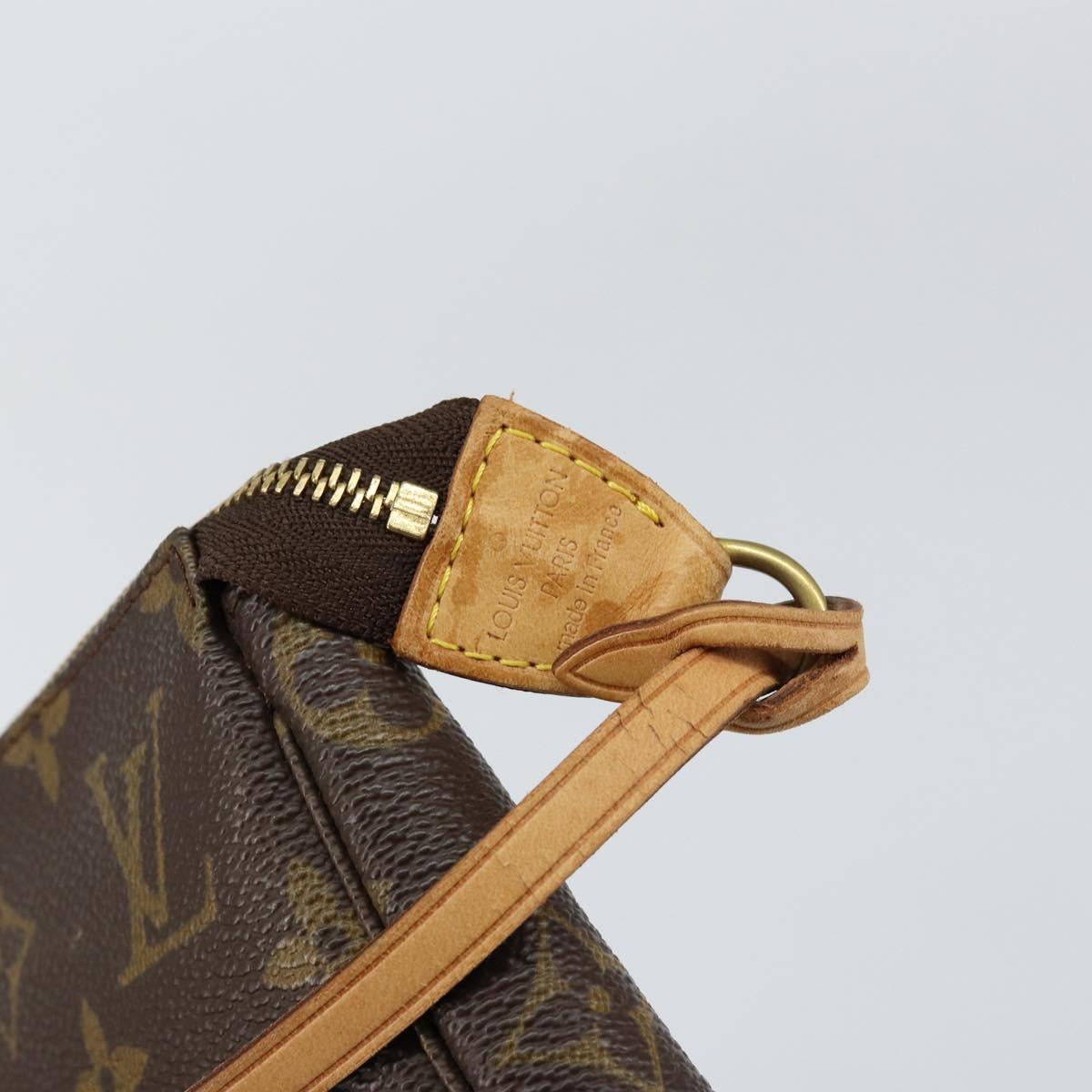 LOUIS VUITTON Monogram Pochette Accessoires Pouch M51980 LV Auth 156071