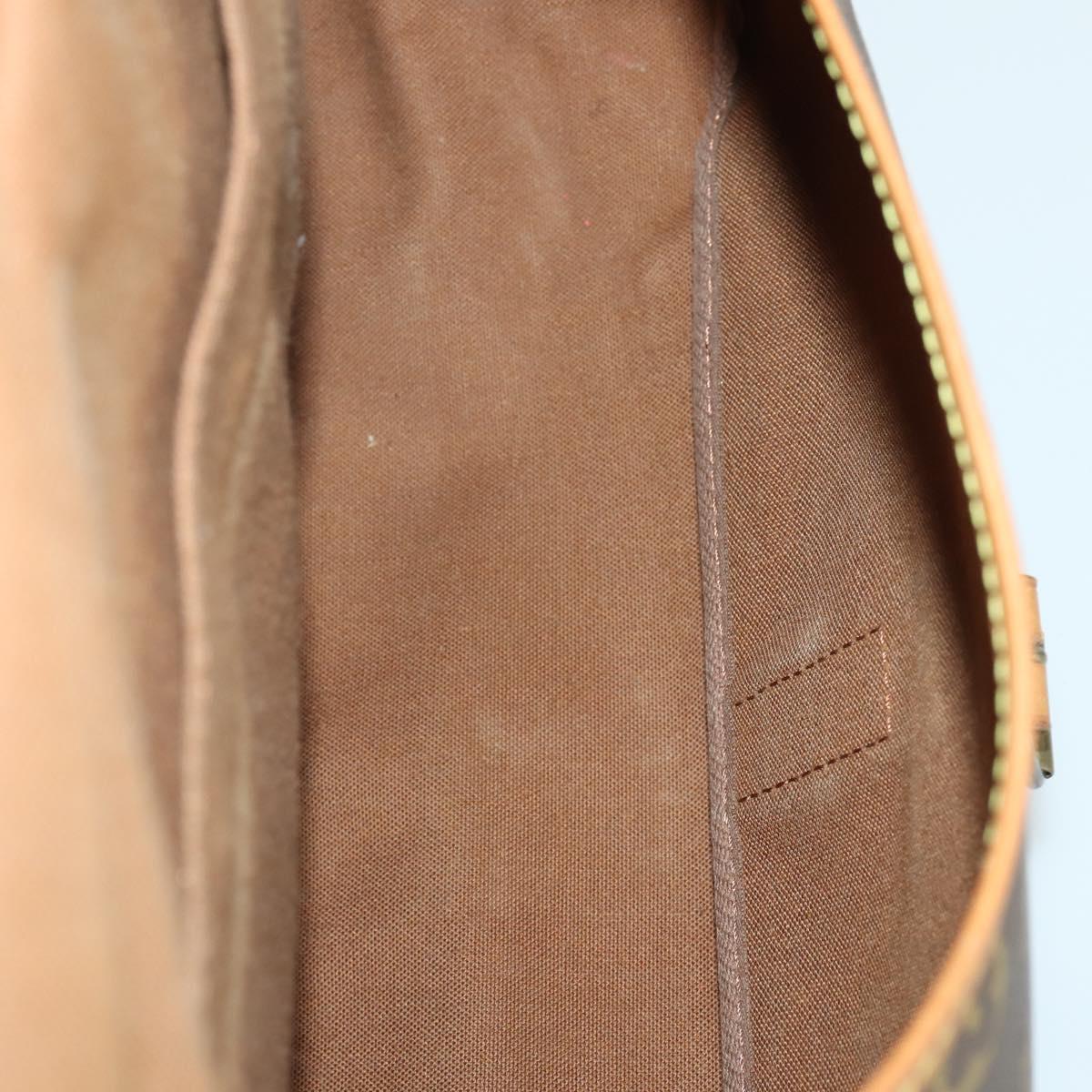 LOUIS VUITTON Monogram Saumur 35 Shoulder Bag M42254 LV Auth 156195