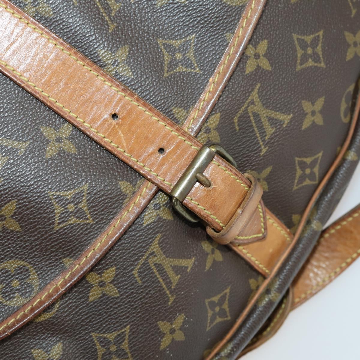 LOUIS VUITTON Monogram Saumur 35 Shoulder Bag M42254 LV Auth 156195
