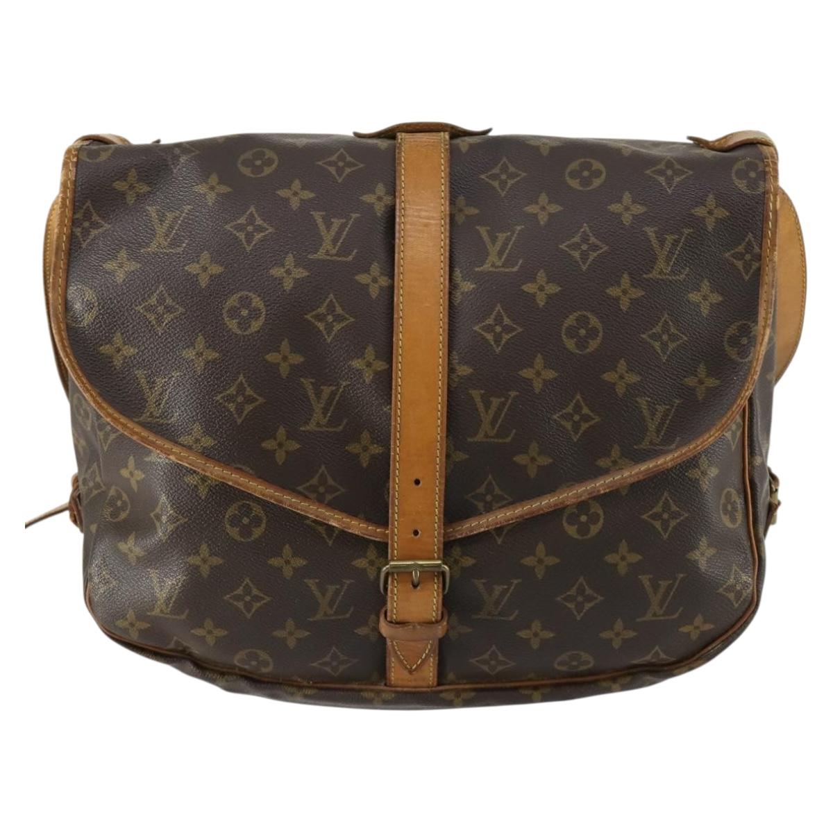 LOUIS VUITTON Monogram Saumur 35 Shoulder Bag M42254 LV Auth 156195