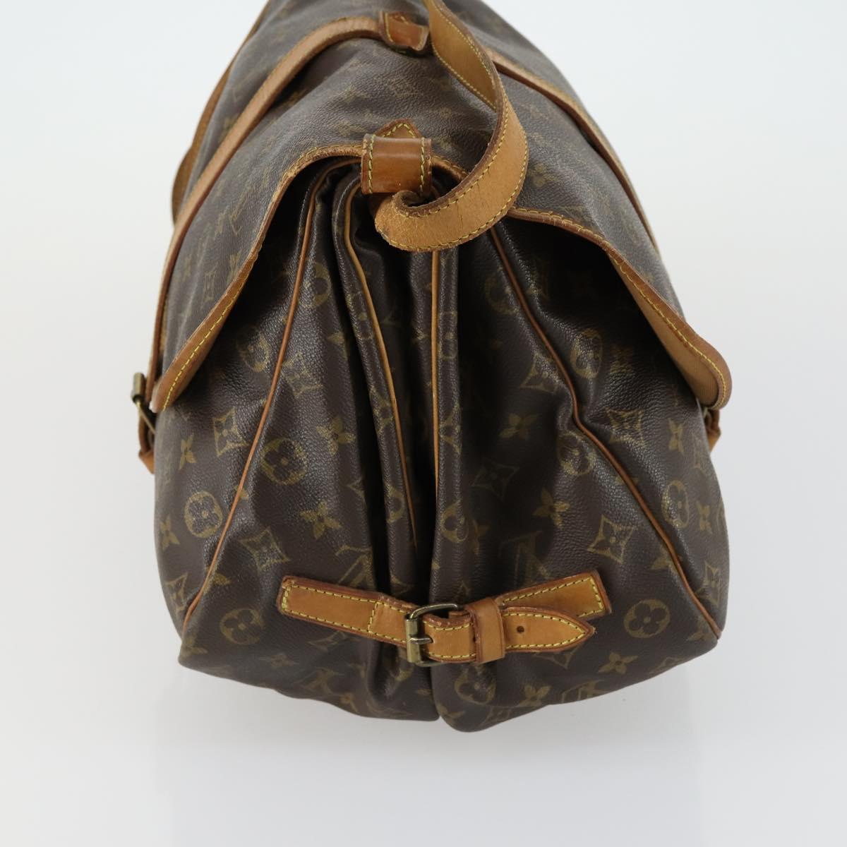 LOUIS VUITTON Monogram Saumur 35 Shoulder Bag M42254 LV Auth 156195