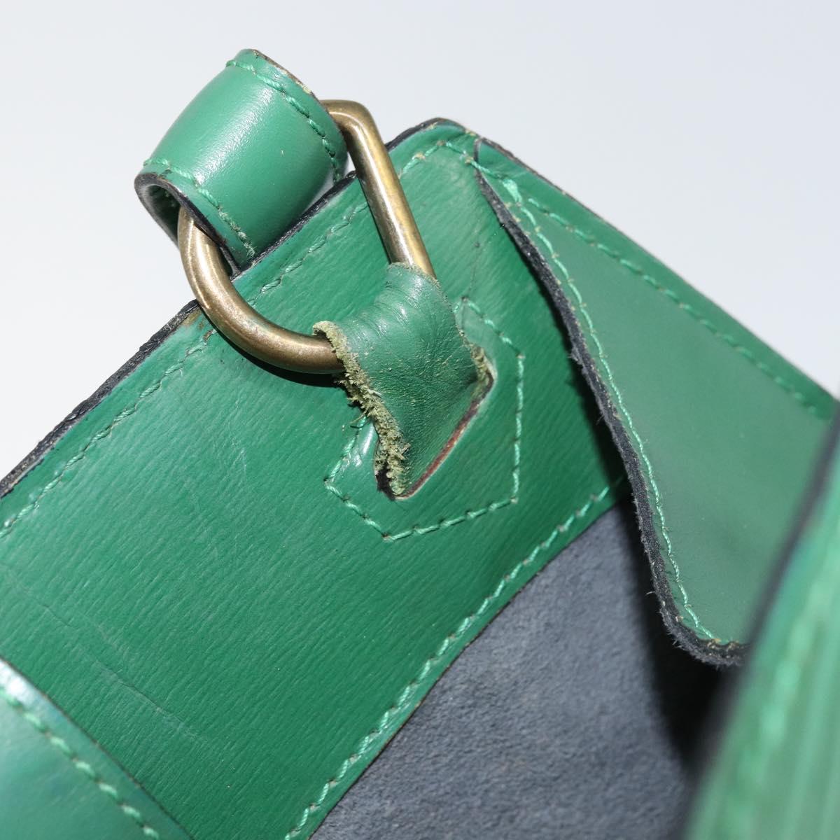 LOUIS VUITTON Epi Cluny Shoulder Bag Green M52254 LV Auth 156348