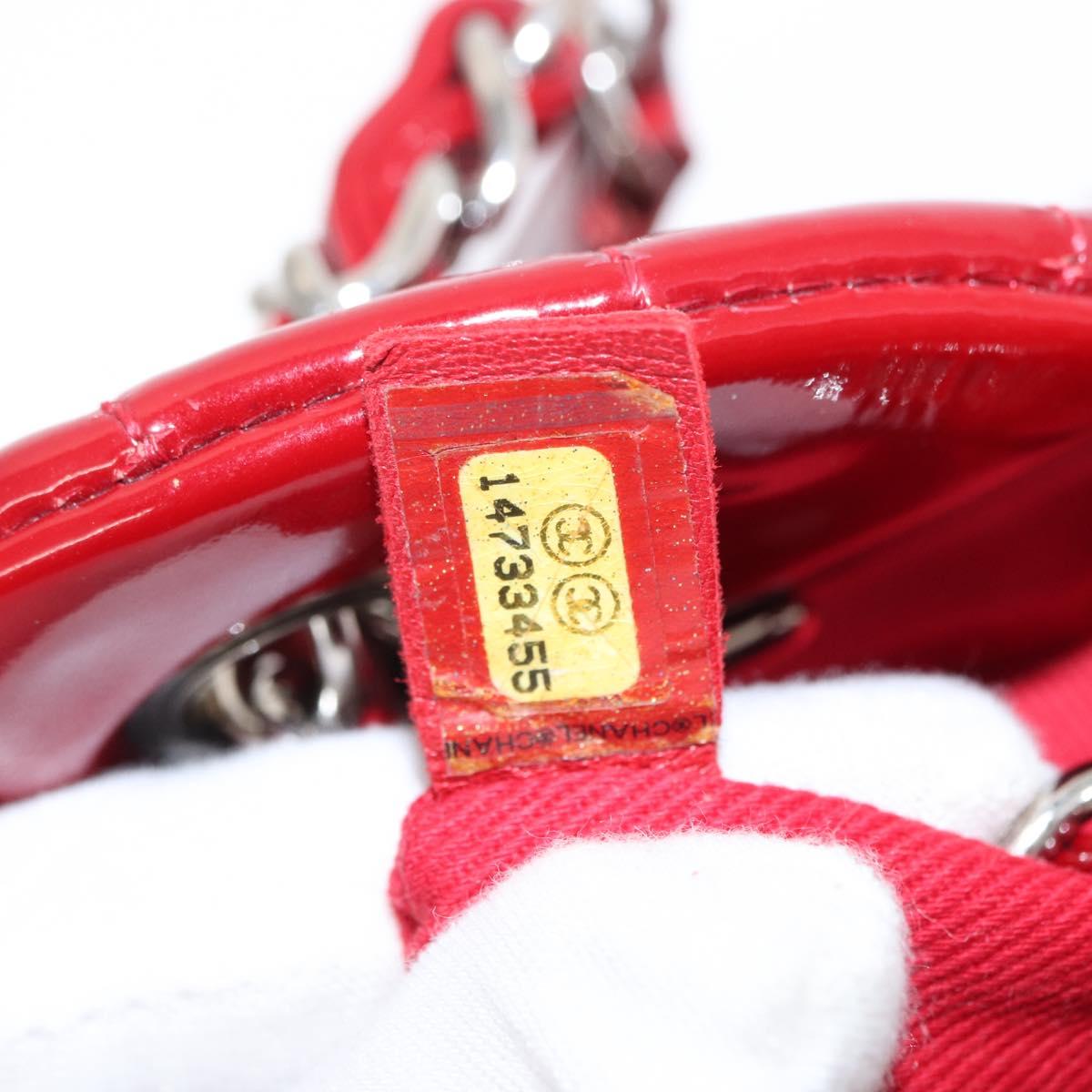 CHANEL Matelasse Chain Shoulder Bag Patent leather Red Silver CC Auth 156513