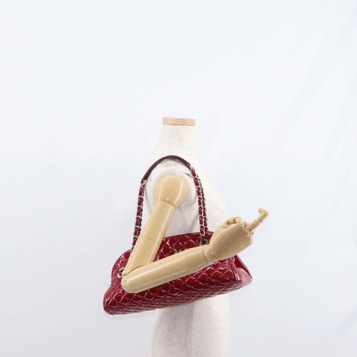 CHANEL Matelasse Chain Shoulder Bag Patent leather Red Silver CC Auth 156513