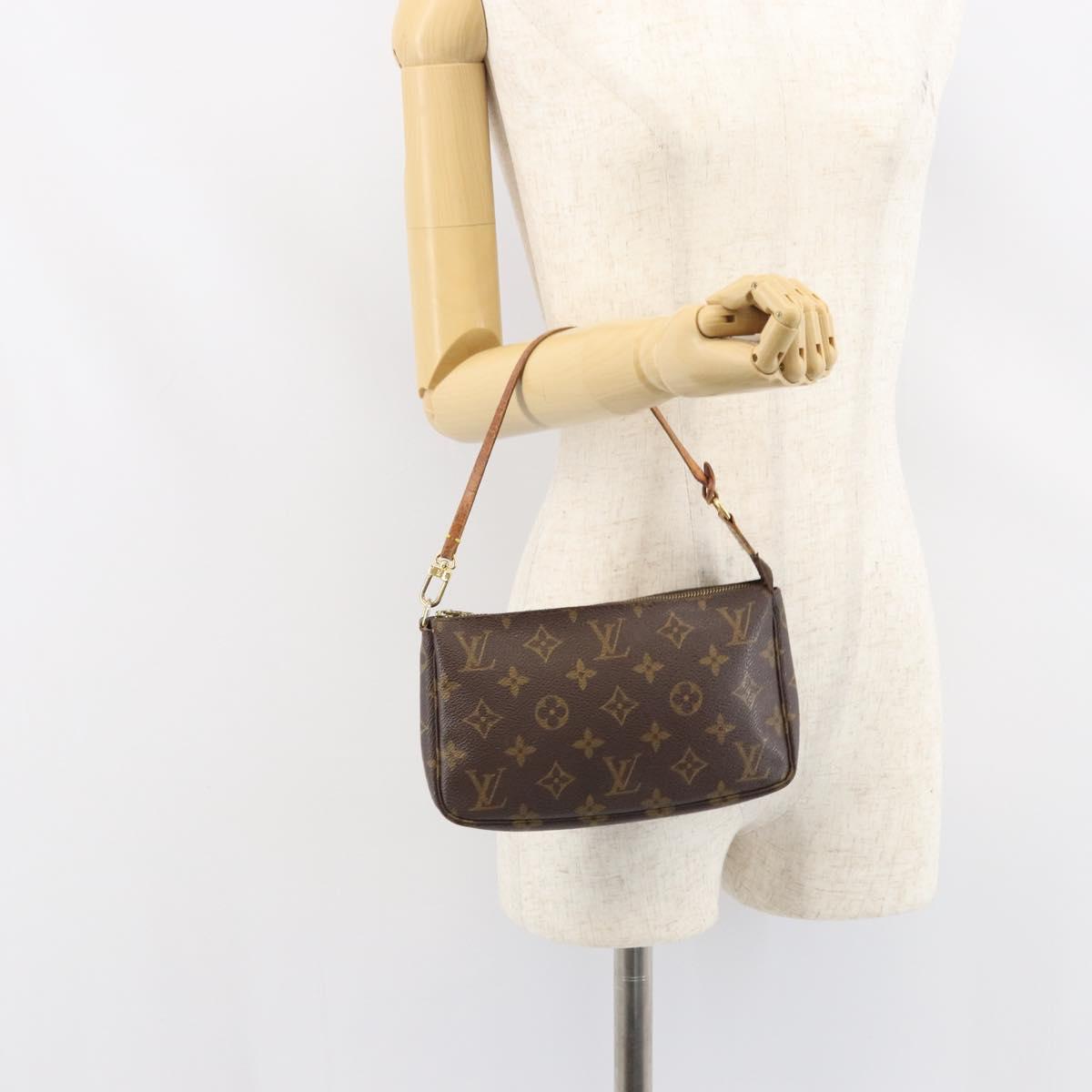 LOUIS VUITTON Monogram Pochette Accessoires Pouch M51980 LV Auth 156611