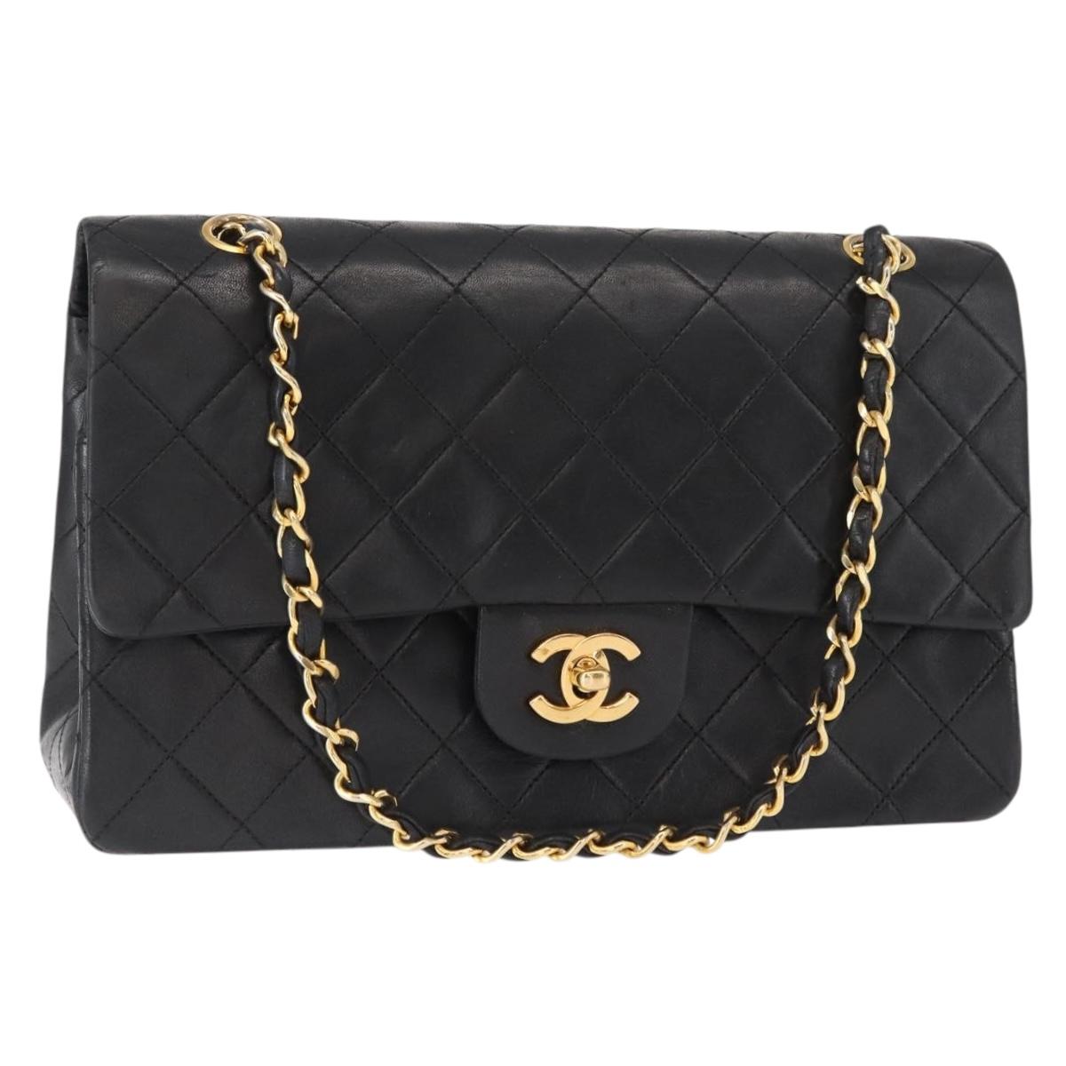CHANEL Matelasse 25 Double Flap Chain Bag Lamb Skin Black Gold CC Auth 156636SAV