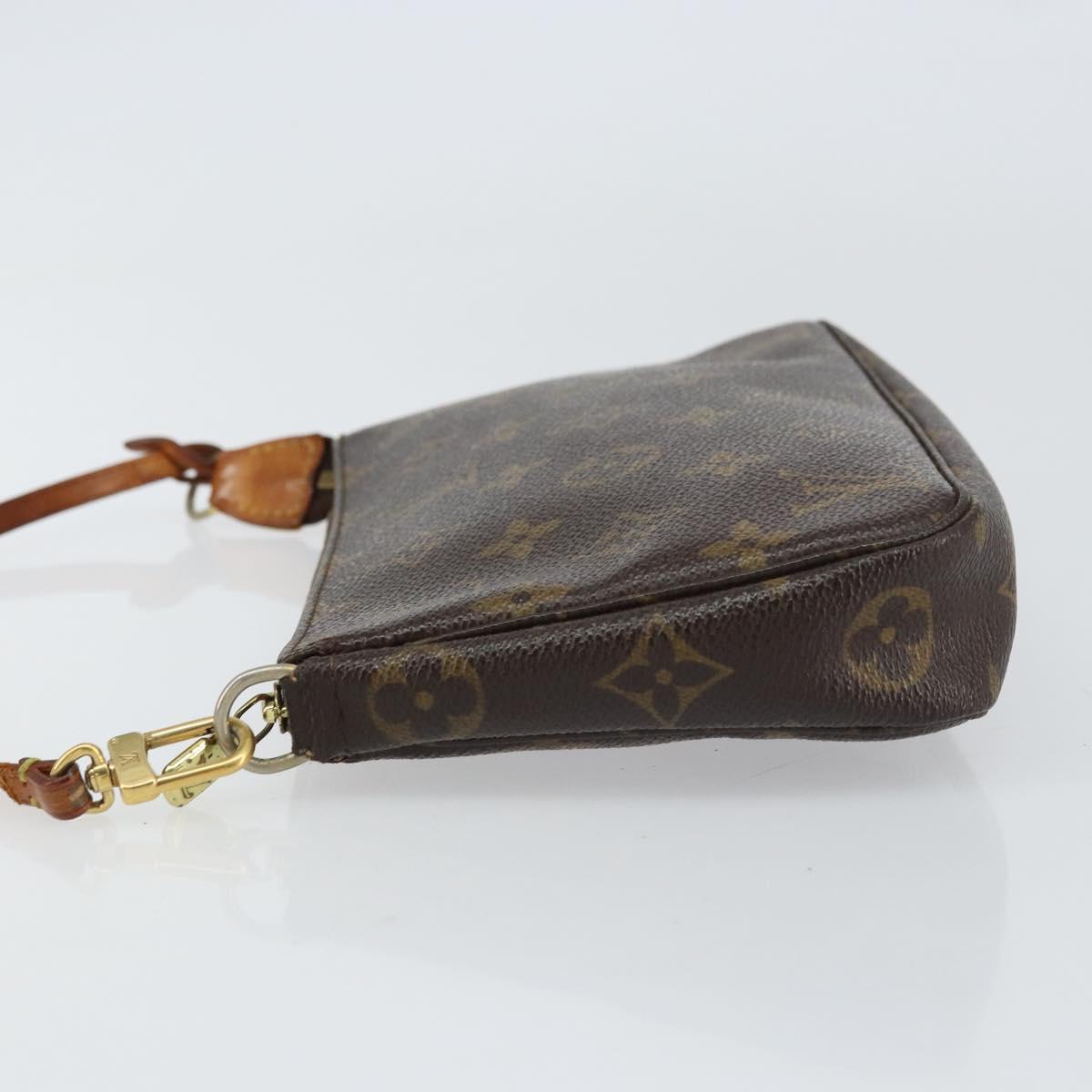 LOUIS VUITTON Monogram Pochette Accessoires Pouch M51980 LV Auth 156752