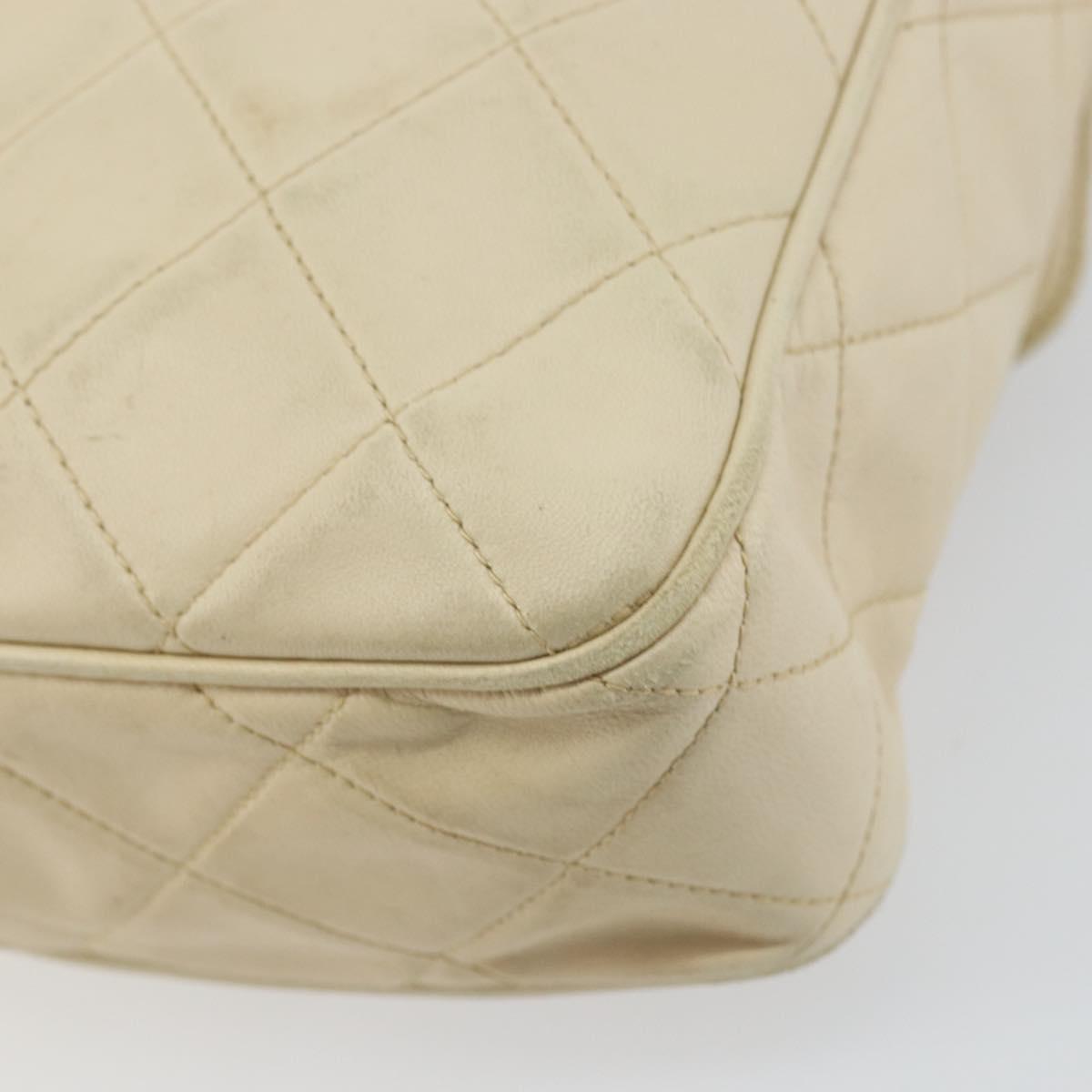 CHANEL Matelasse Shoulder Bag Lamb Skin White Gold CC Auth 156813