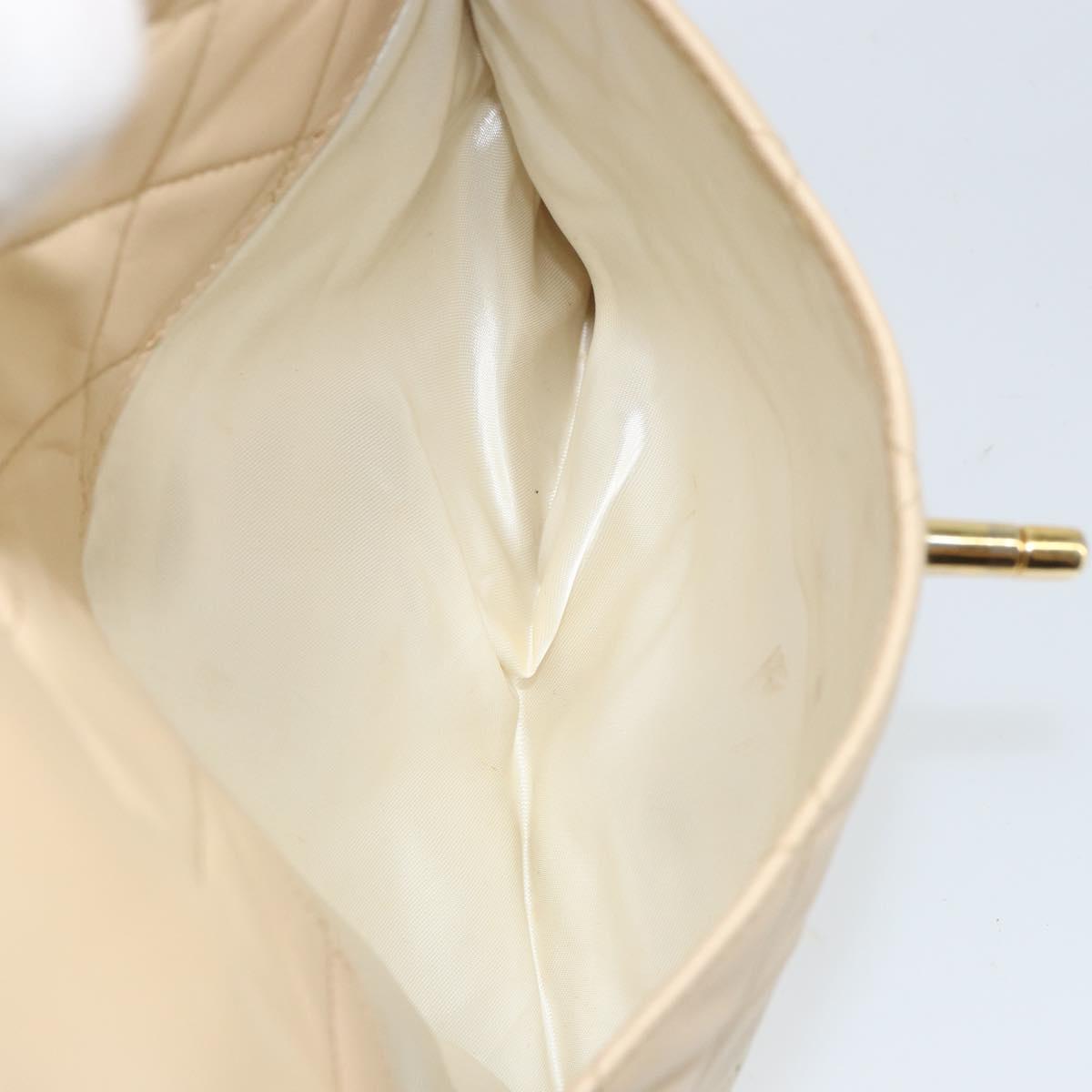 CHANEL Matelasse Shoulder Bag Lamb Skin White Gold CC Auth 156813