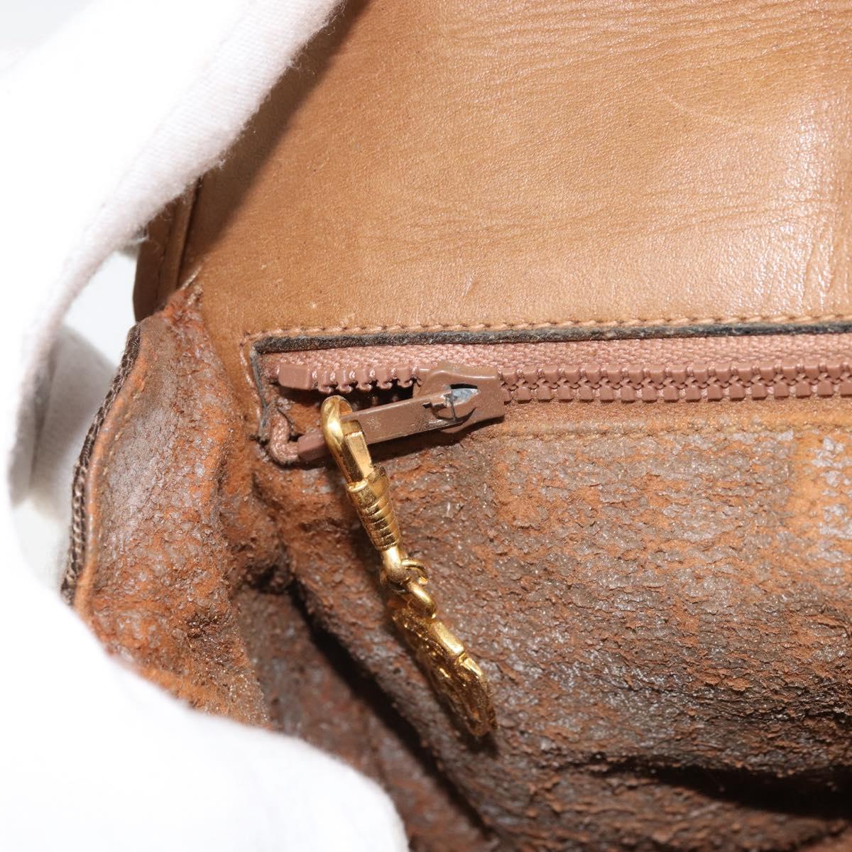 GUCCI GG Canvas Shoulder Bag Beige Gold Auth 156840