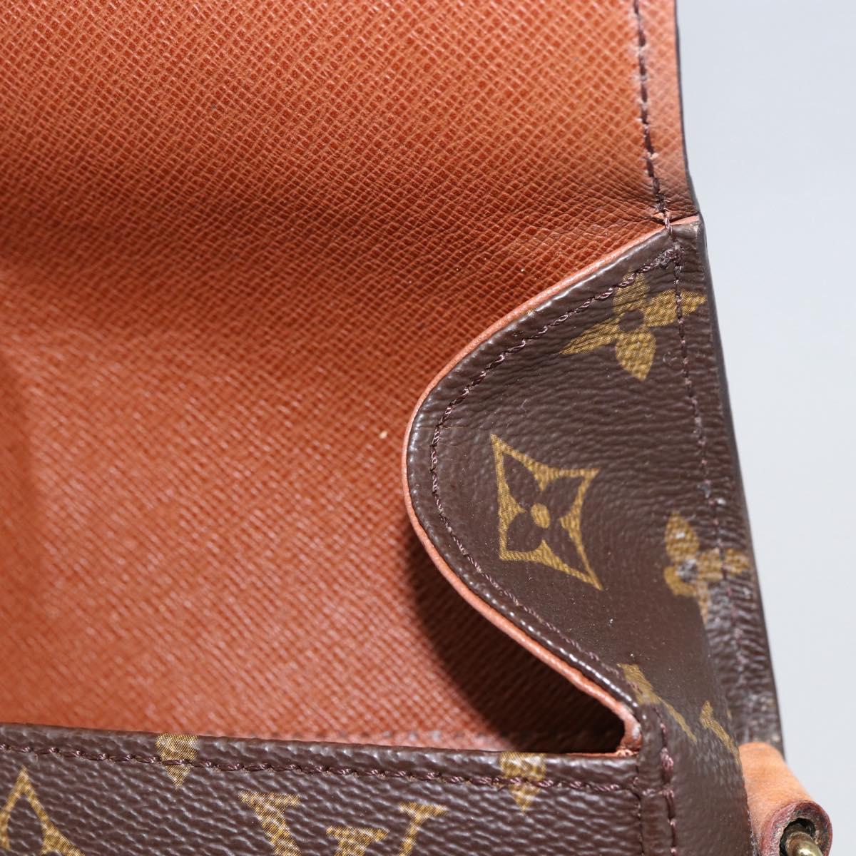 LOUIS VUITTON Monogram Saint Cloud GM Shoulder Bag M51242 LV Auth 157018