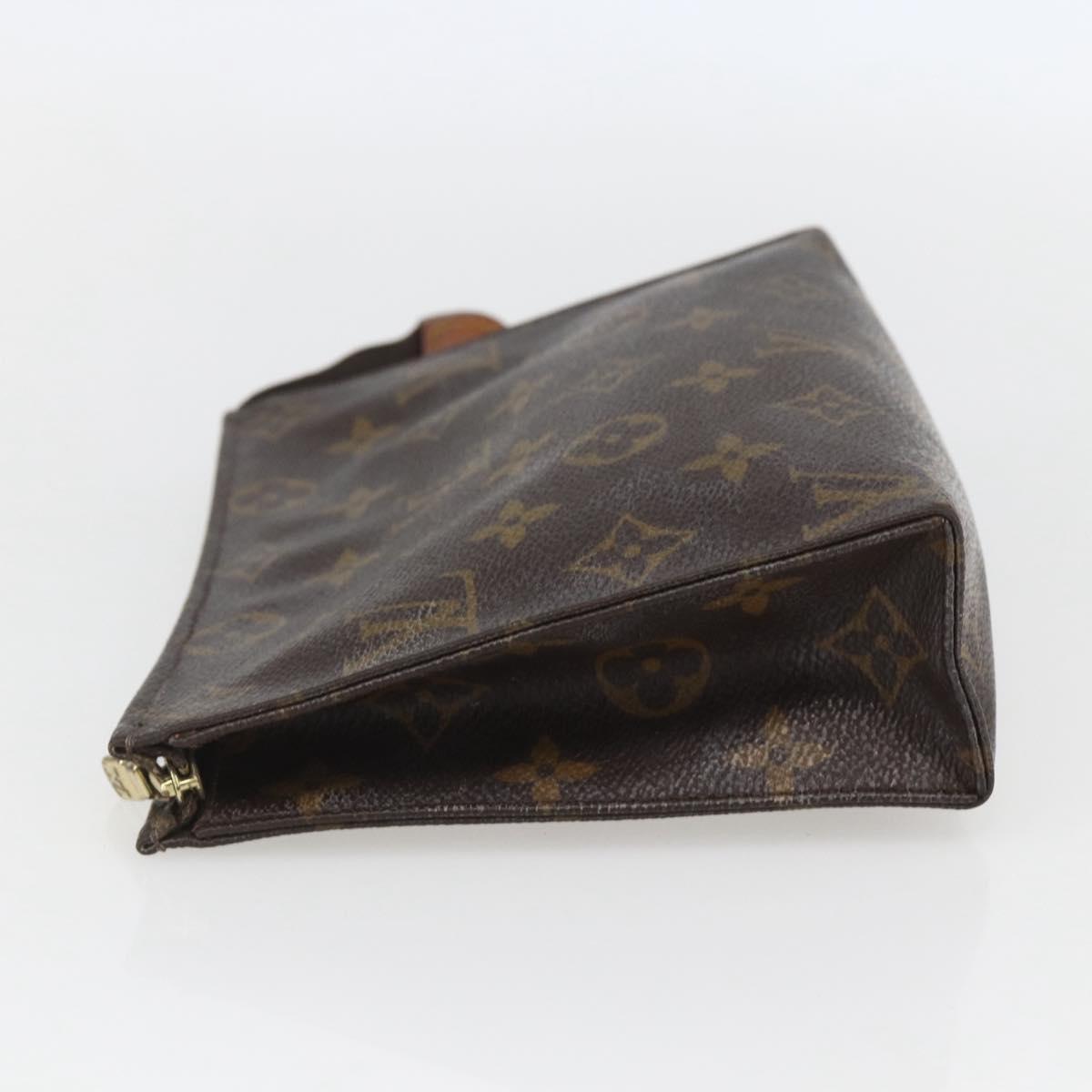 LOUIS VUITTON Monogram Poche Toilette 19 Pouch M47544 LV Auth 157064