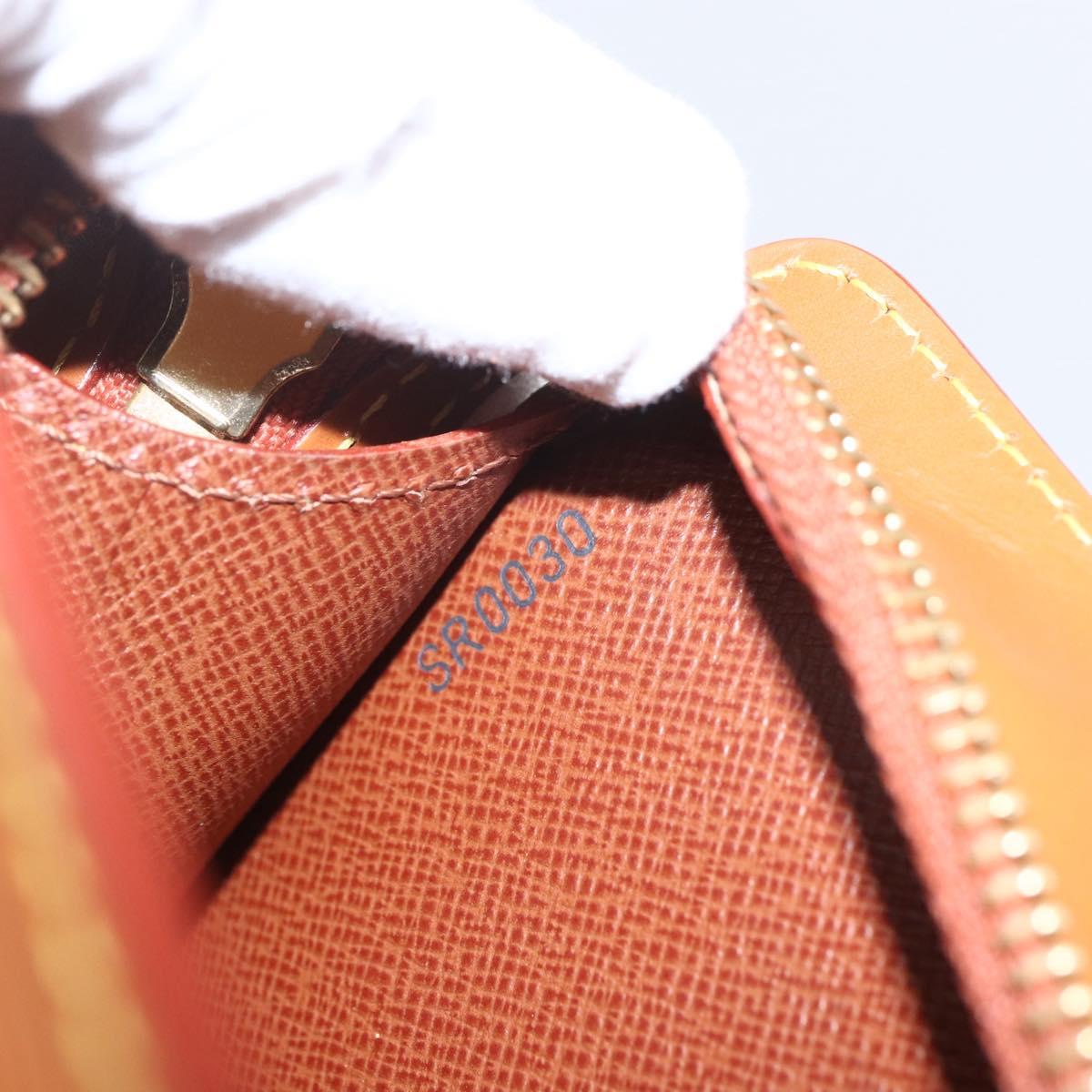 LOUIS VUITTON Epi Pochette Homme Bag Brown Zipangu Gold M52528 LV Auth 157254