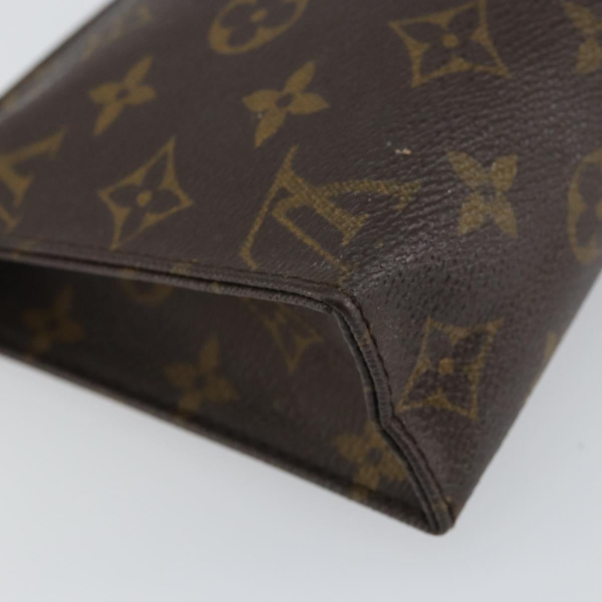 LOUIS VUITTON Monogram Poche Toilette 19 Pouch M47544 LV Auth 157324