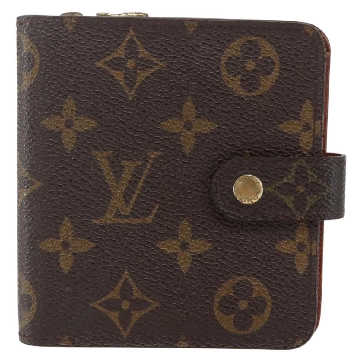 LOUIS VUITTON Monogram Compact Zip Wallet M61667 LV Auth 157495