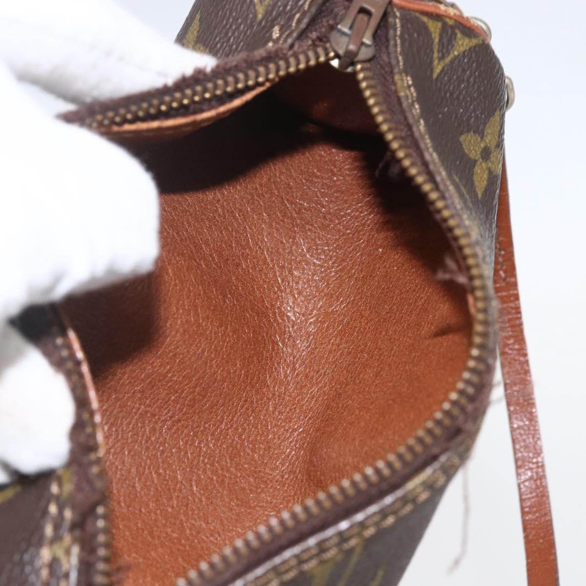 LOUIS VUITTON Monogram Papillon Pouch LV Auth 157601