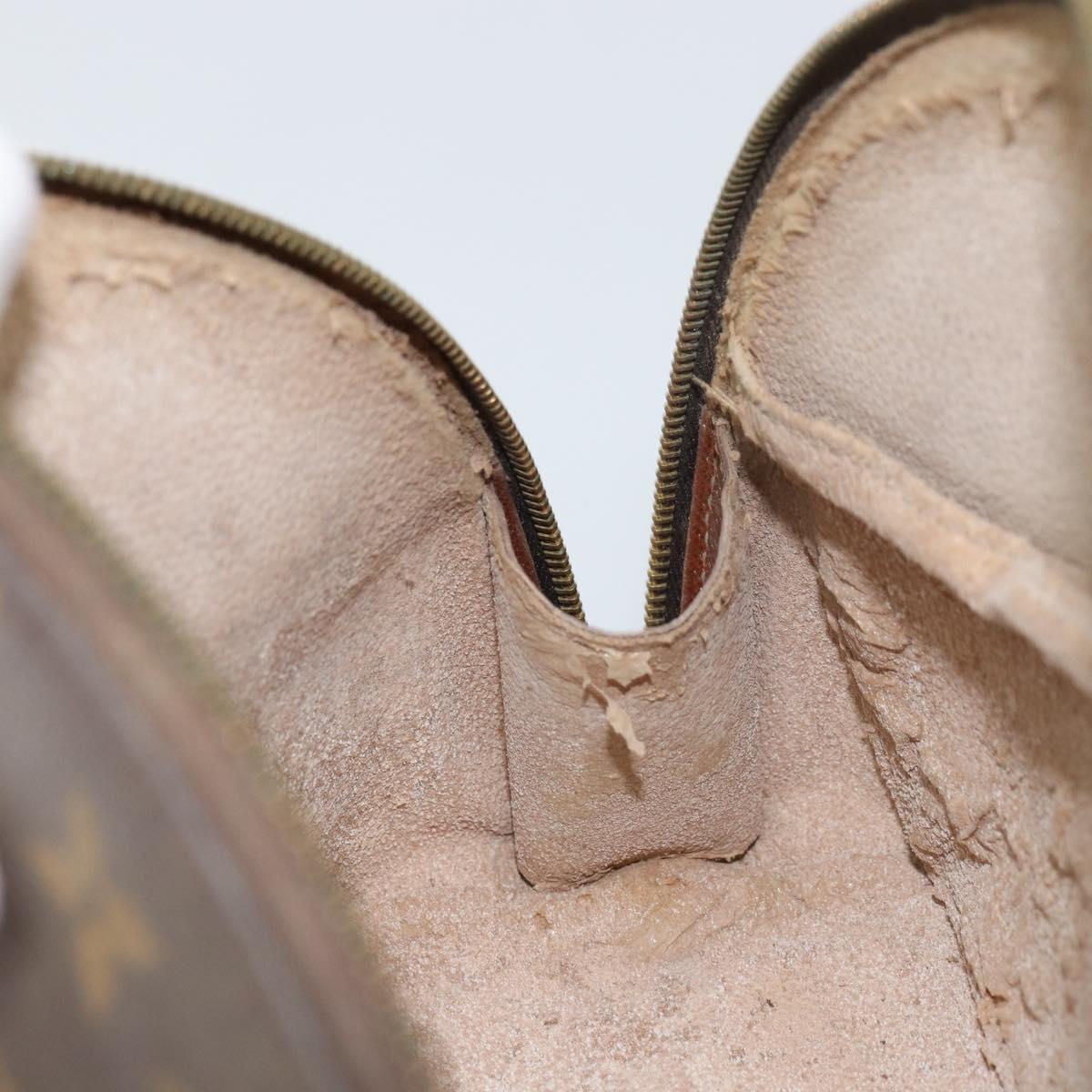 LOUIS VUITTON Monogram Trousse Demi Ronde Cosmetic Pouch M47520 LV Auth 157606