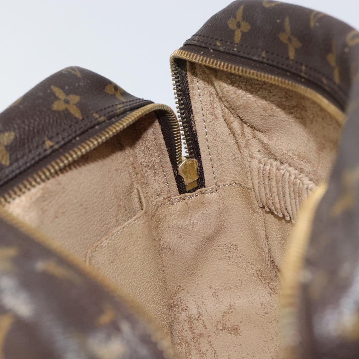 LOUIS VUITTON Monogram Trousse Toilette 28 Clutch Bag M47522 LV Auth 157629