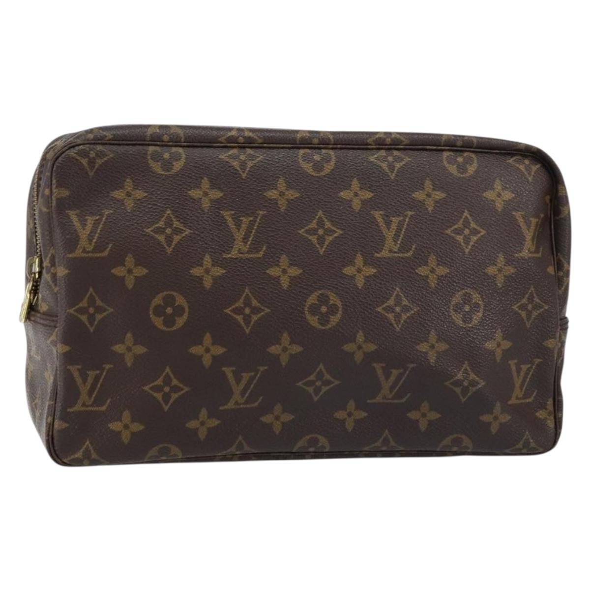 LOUIS VUITTON Monogram Trousse Toilette 28 Clutch Bag M47522 LV Auth 157629