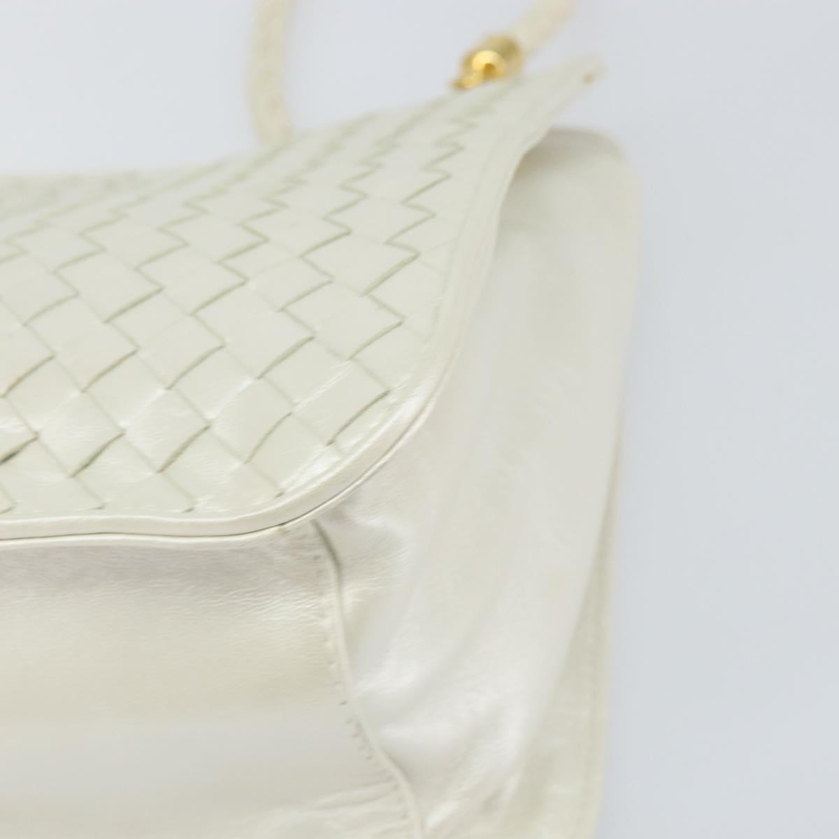 BOTTEGA VENETA INTRECCIATO Shoulder Bag Leather White Gold Auth 157636