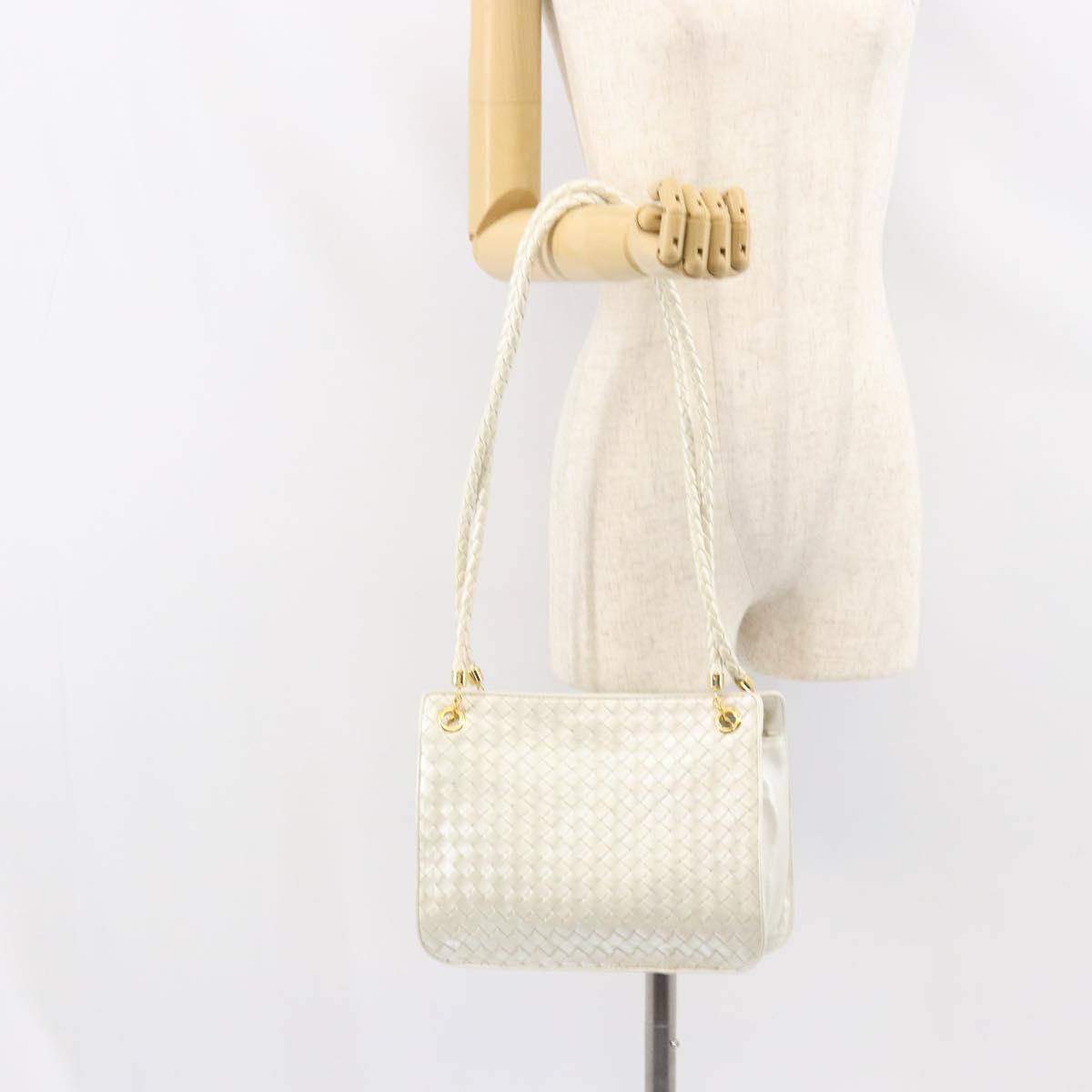 BOTTEGA VENETA INTRECCIATO Shoulder Bag Leather White Gold Auth 157636