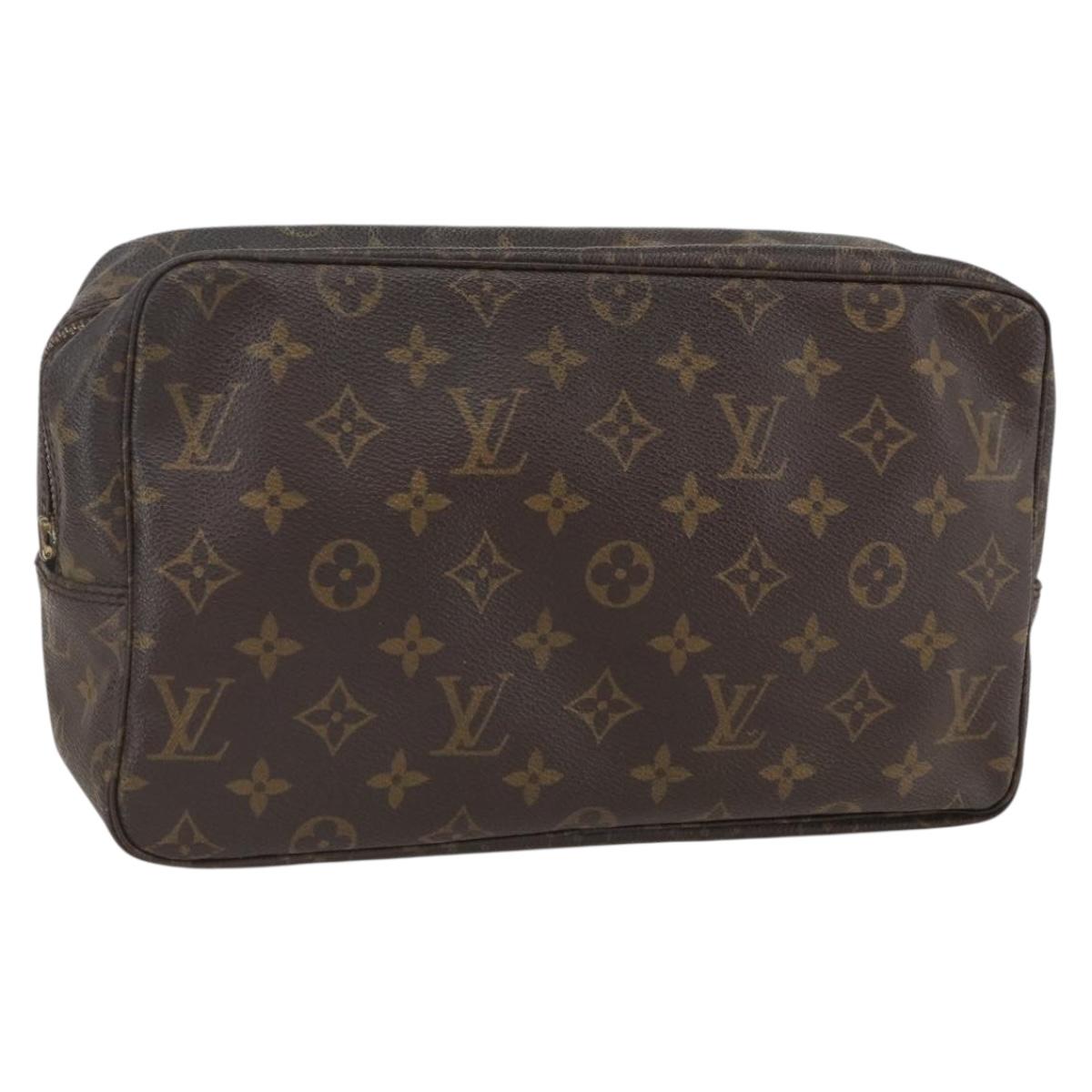 LOUIS VUITTON Monogram Trousse Toilette 28 Clutch Bag M47522 LV Auth 157658
