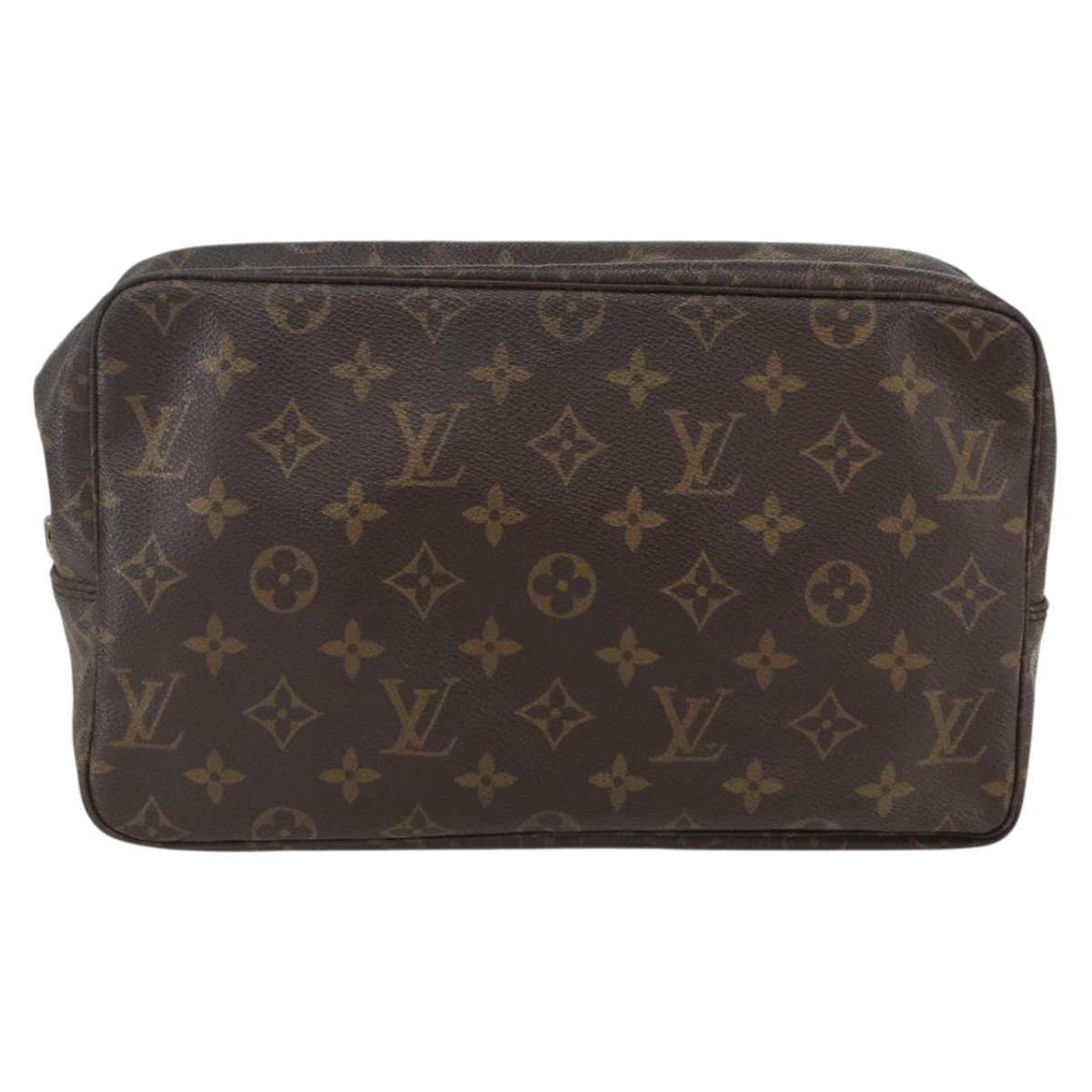 LOUIS VUITTON Monogram Trousse Toilette 28 Clutch Bag M47522 LV Auth 157658