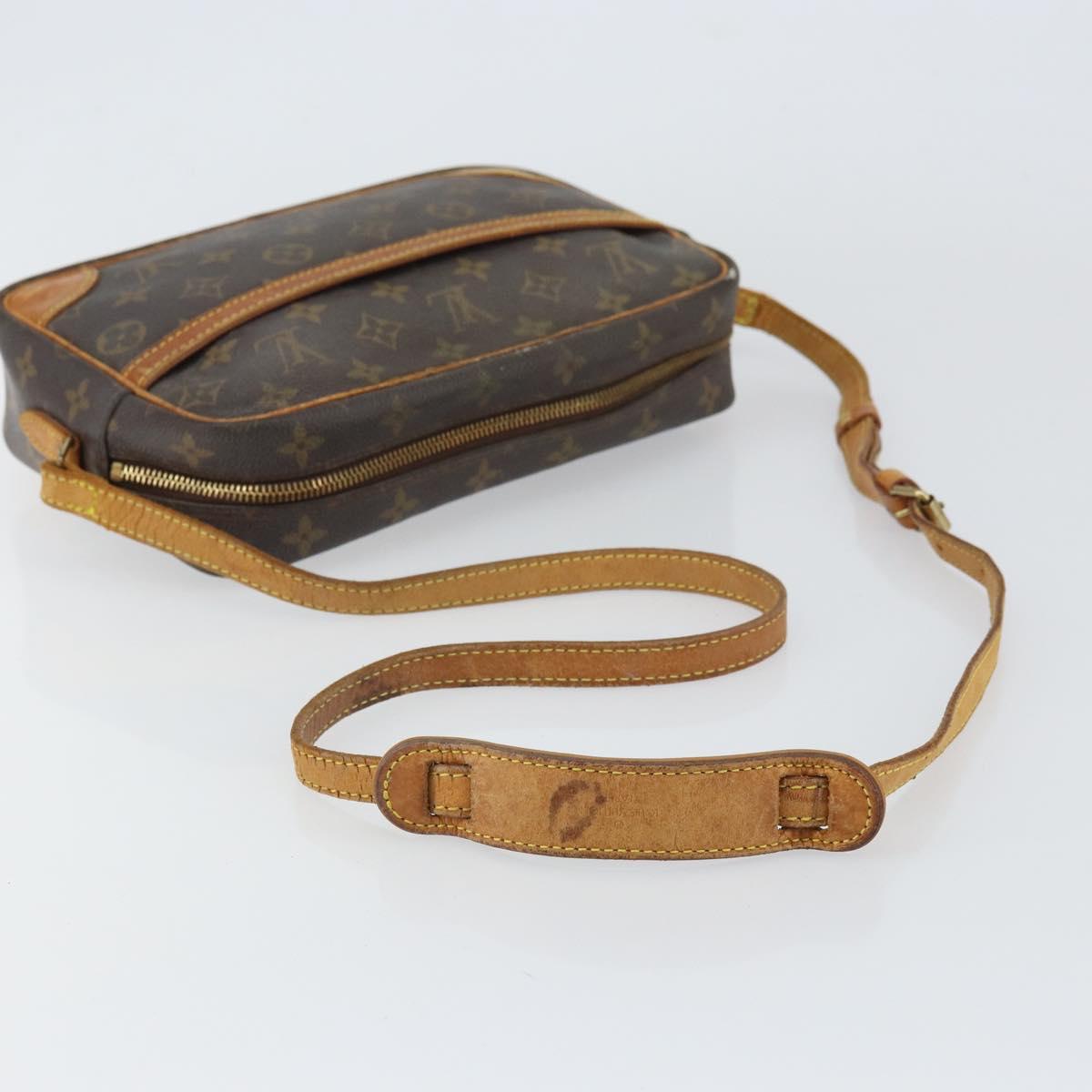 LOUIS VUITTON Monogram Trocadero 27 Shoulder Bag M51274 LV Auth 157712
