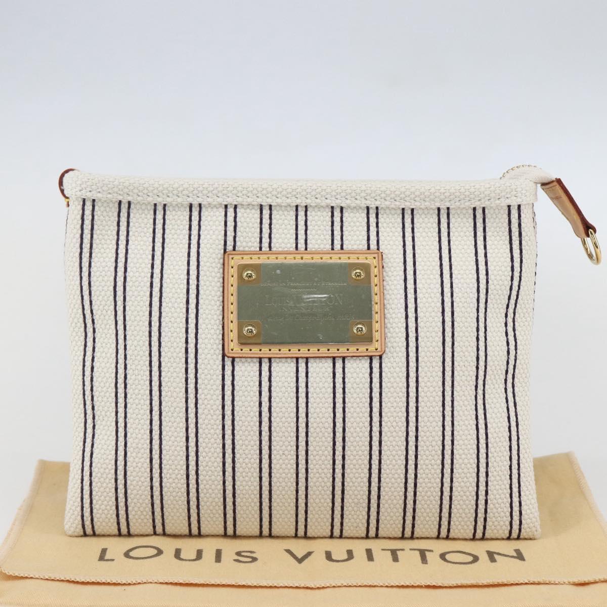LOUIS VUITTON Antigua Pochette Platform PM Pouch White M40069 LV Auth 157812V