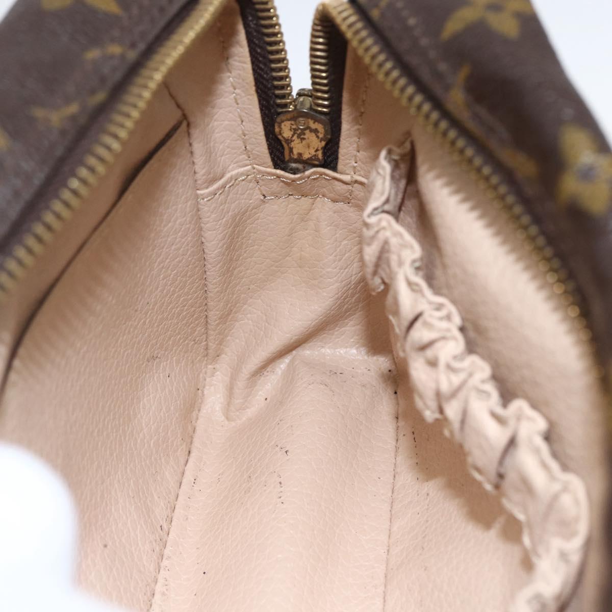 LOUIS VUITTON Monogram Trousse Toilette 18 Pouch M47526 LV Auth 157815