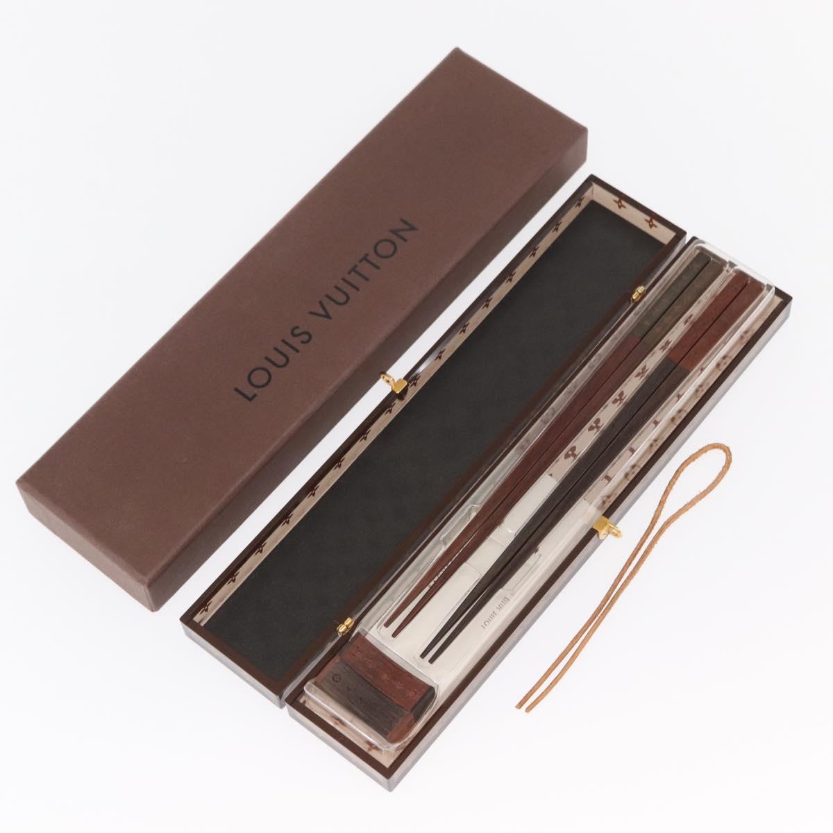 LOUIS VUITTON Monogram Baguette Chop Sticks Wood VIP Only M99171 LV Auth 157821M