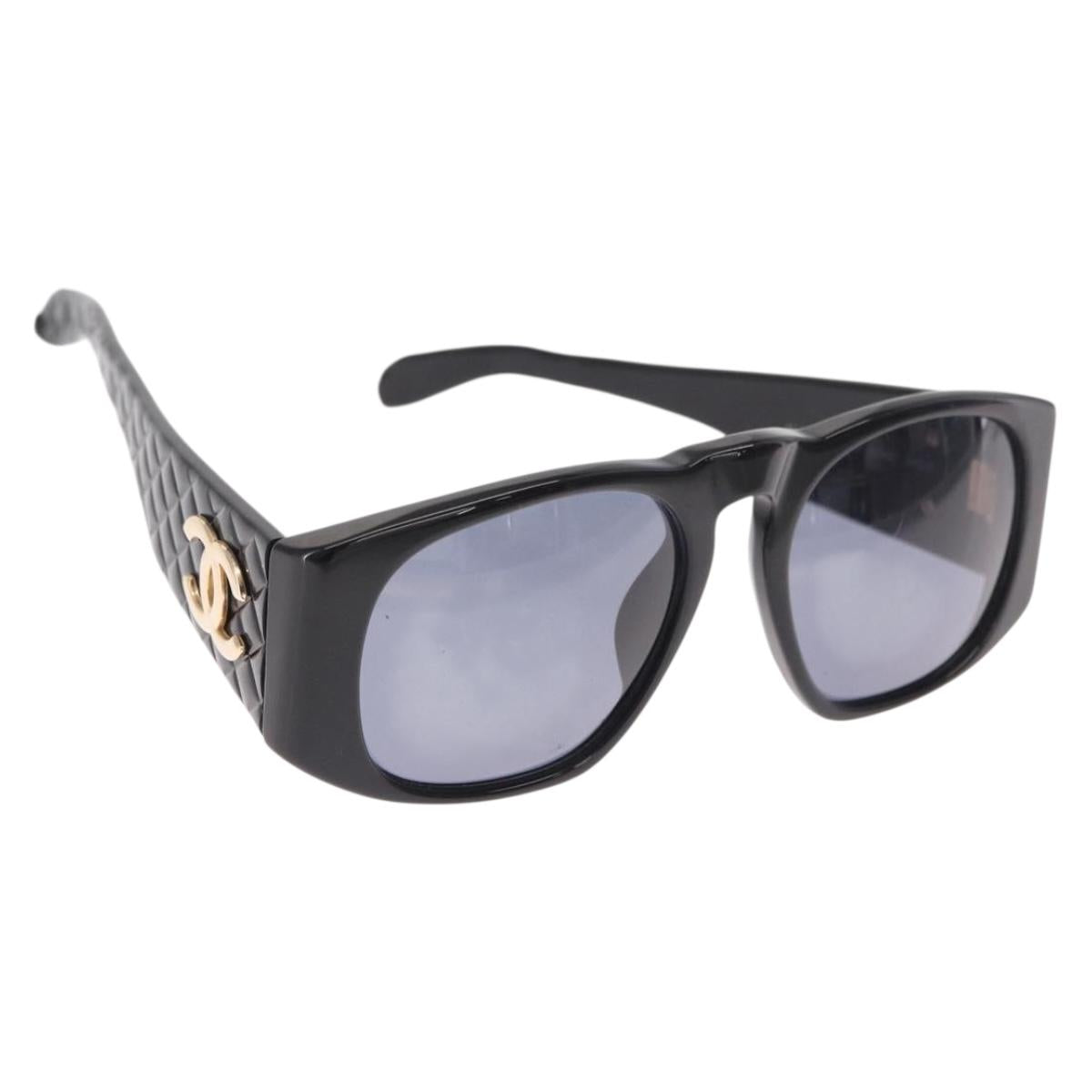 CHANEL COCO Mark Sunglasses plastic Black CC Auth 157822