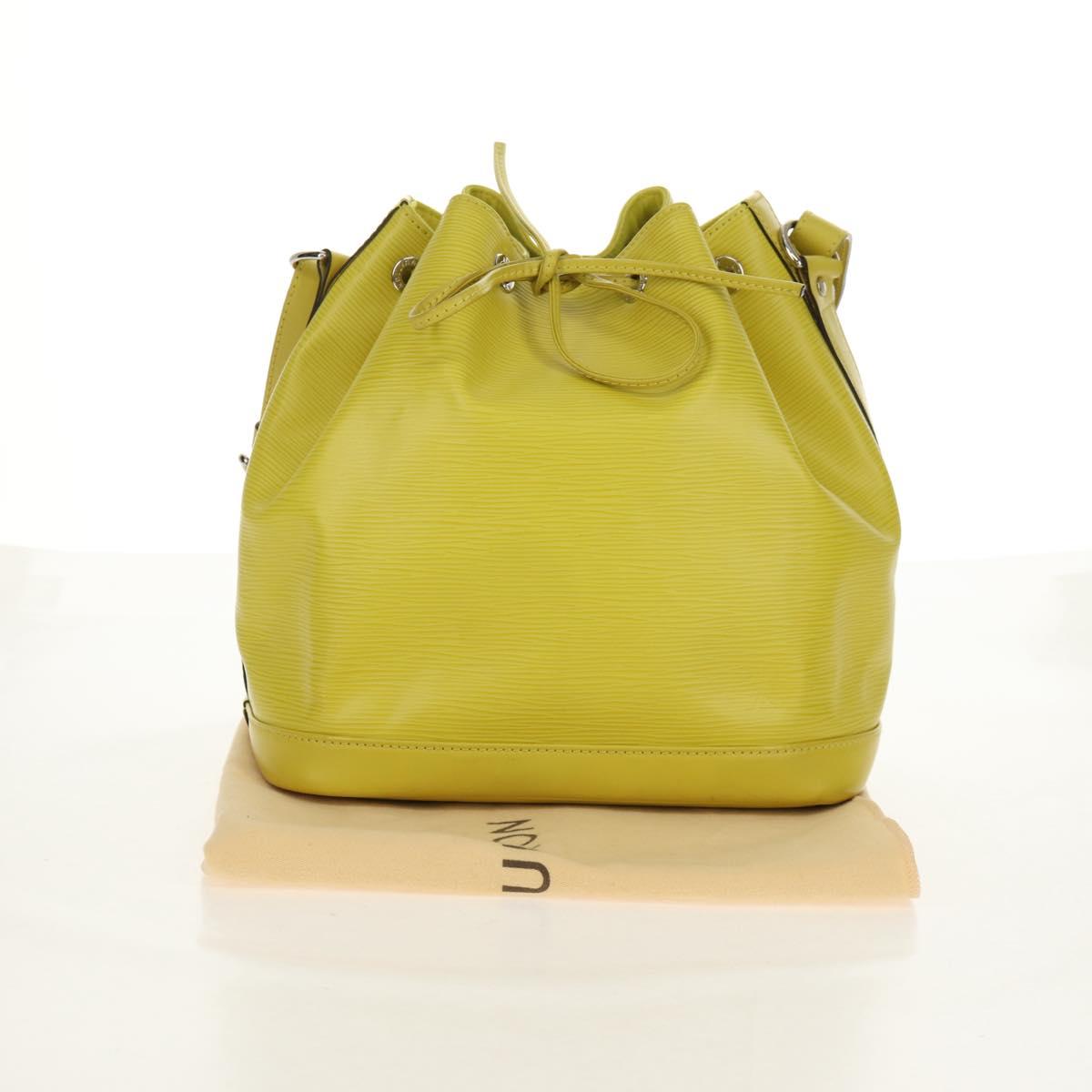 LOUIS VUITTON Epi Petit Noe Shoulder Bag Pistachian LV Auth 157915V