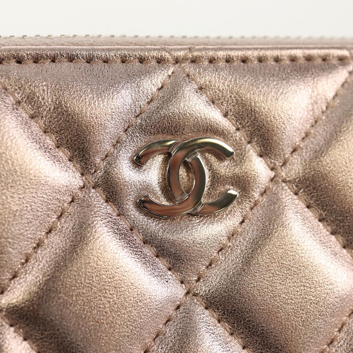CHANEL Matelasse Pouch Lamb Skin Pink Gold CC Auth 157936M