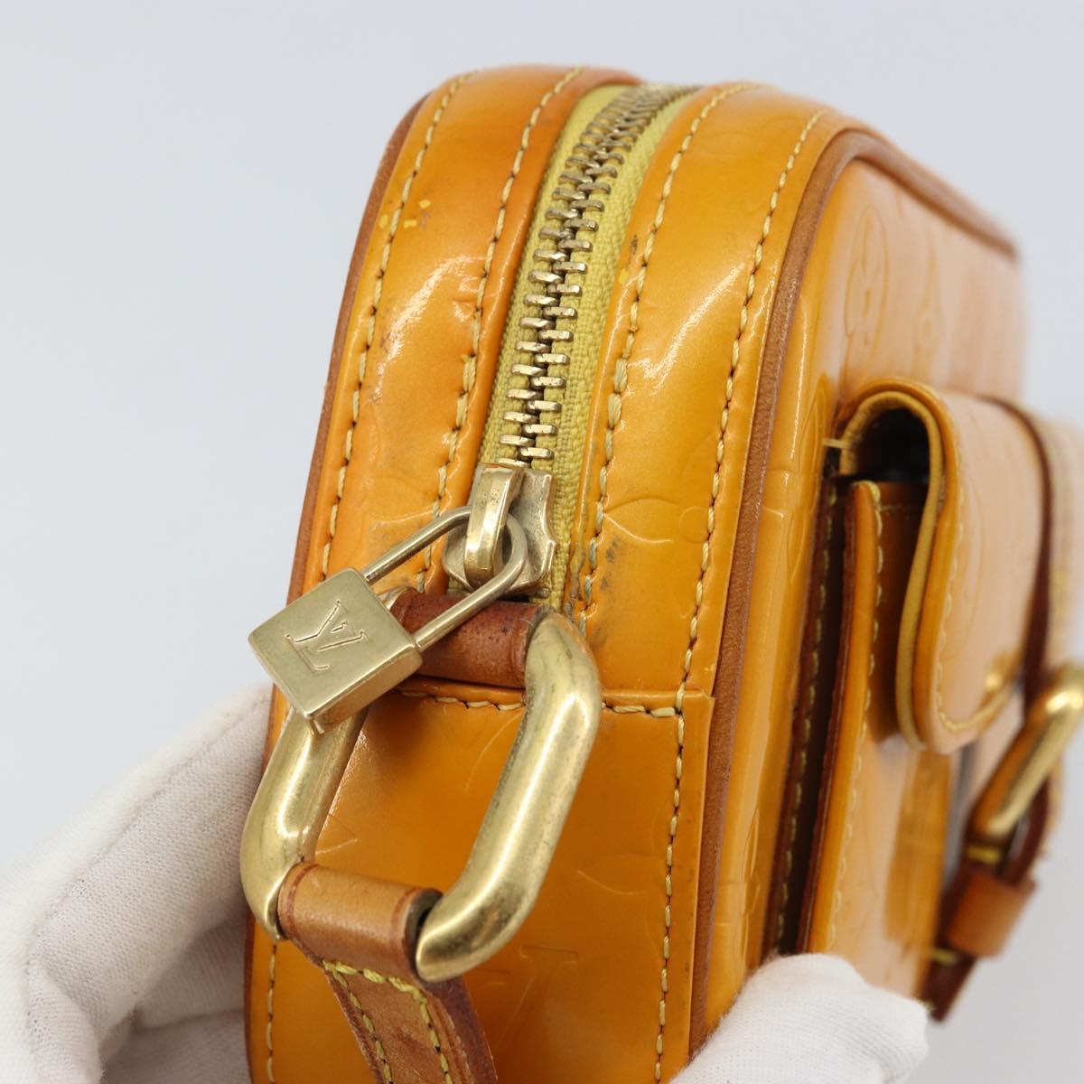 LOUIS VUITTON Monogram Vernis Christy MM Shoulder Bag Jaune M91108 Auth 158060