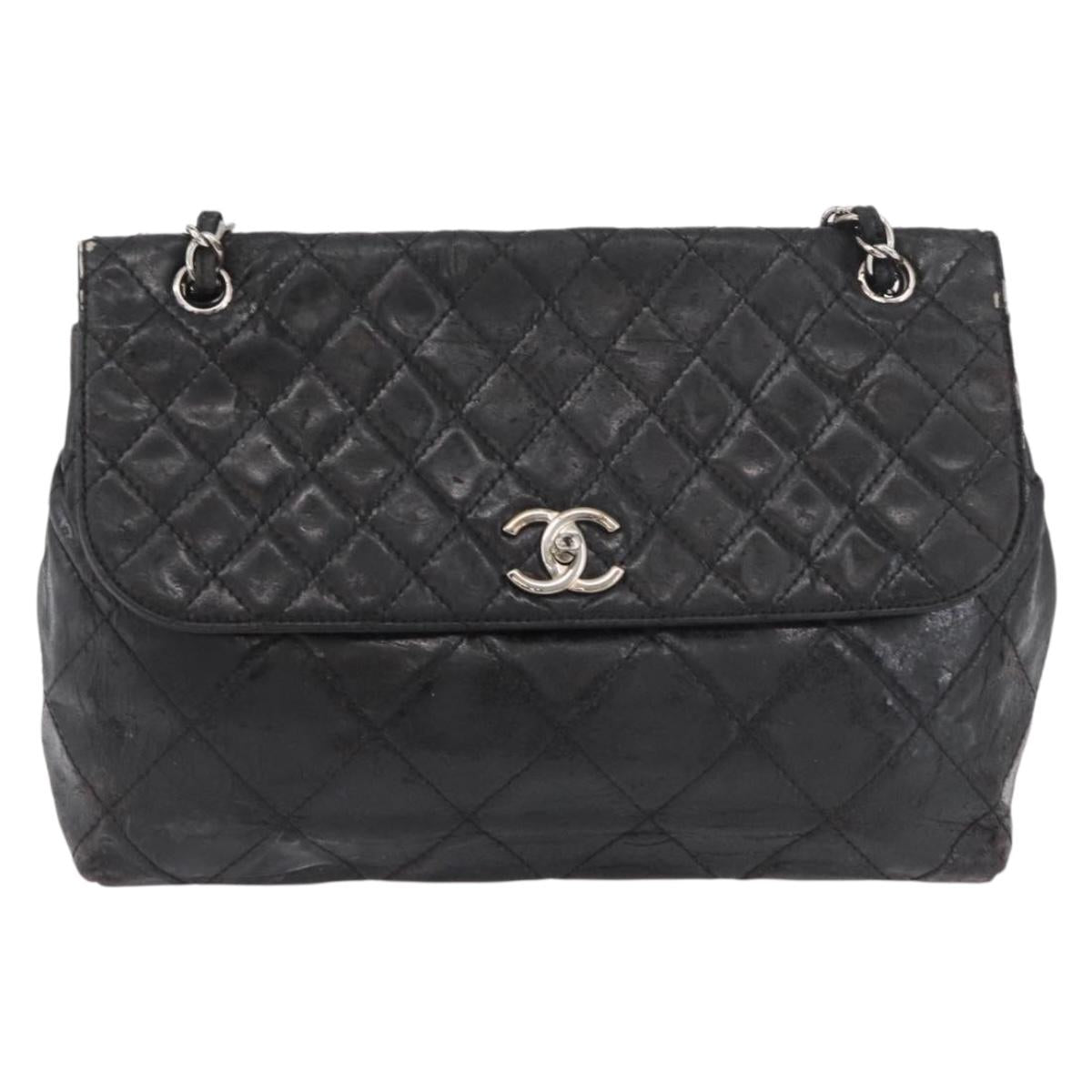 CHANEL Matelasse Chain Shoulder Bag Patent leather Black Silver CC Auth 158095