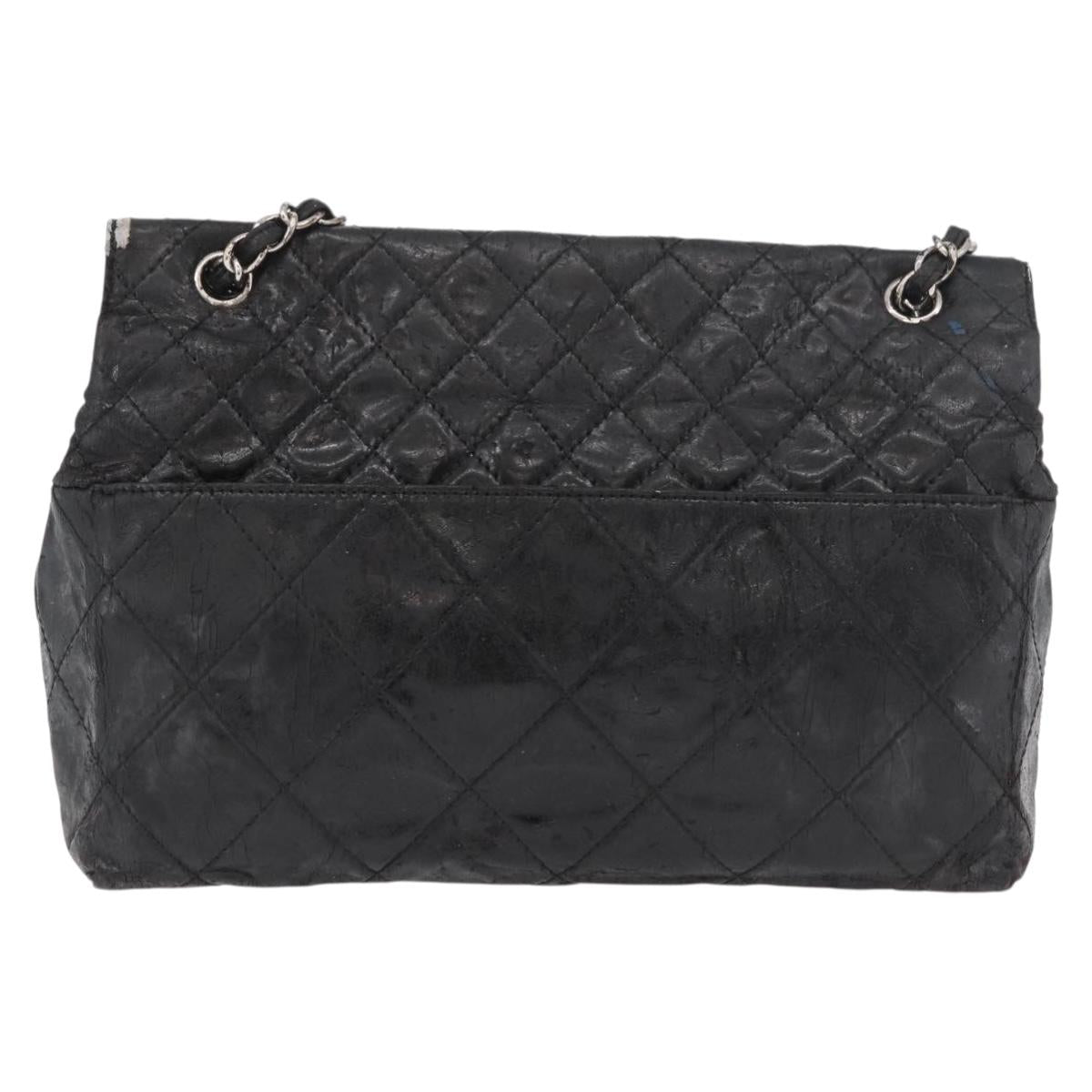 CHANEL Matelasse Chain Shoulder Bag Patent leather Black Silver CC Auth 158095