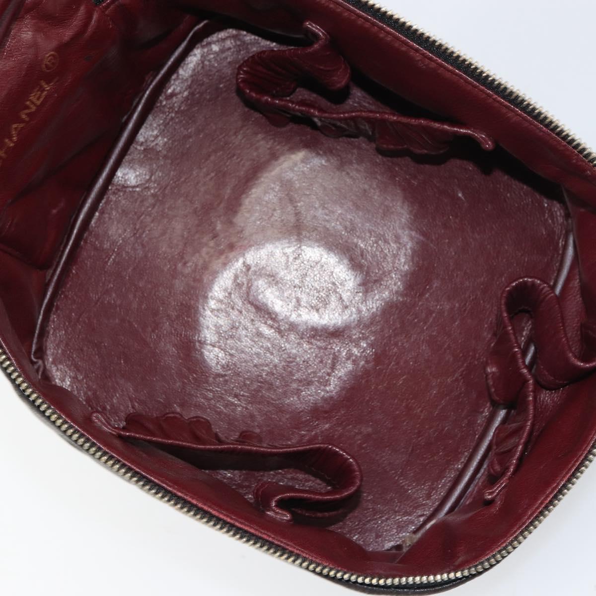 CHANEL Matelasse Vanity Pouch Hand Bag Lamb Skin Black Gold CC Auth 158160A