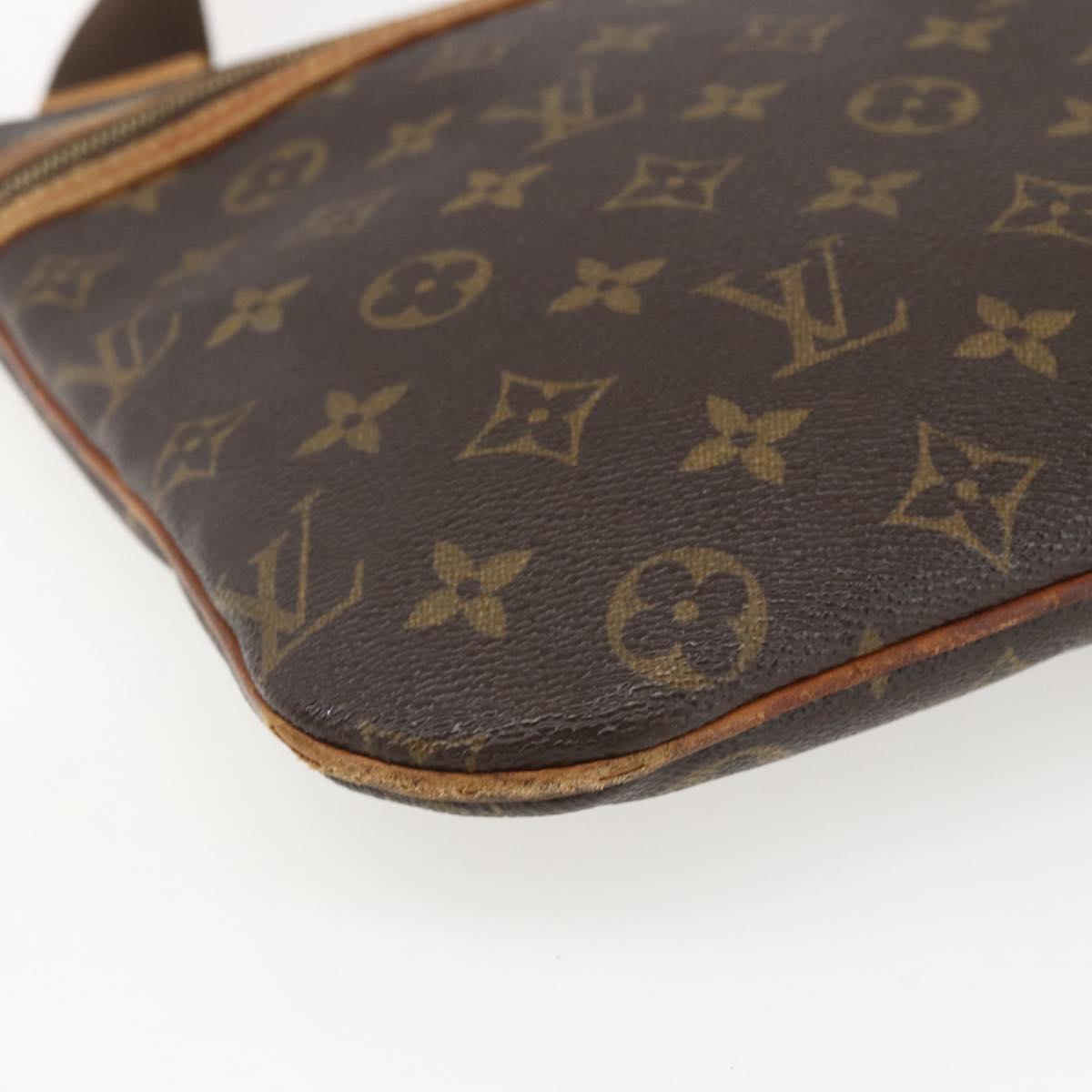LOUIS VUITTON Monogram Pochette Bosphore Shoulder Bag M40044 LV Auth 158316A