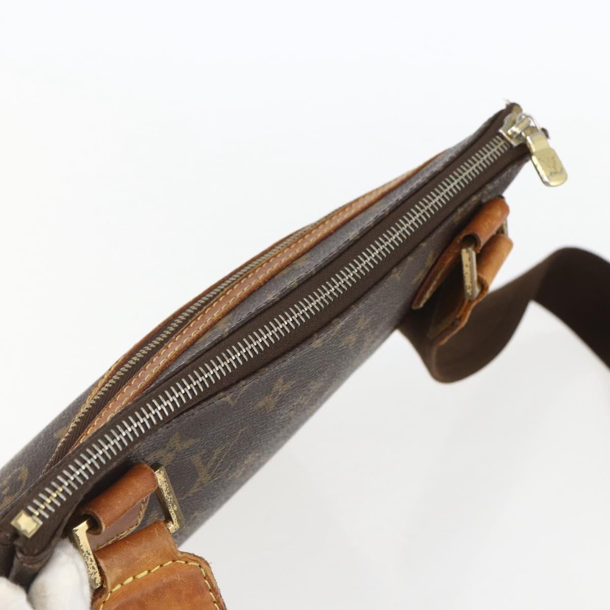 LOUIS VUITTON Monogram Pochette Bosphore Shoulder Bag M40044 LV Auth 158316A