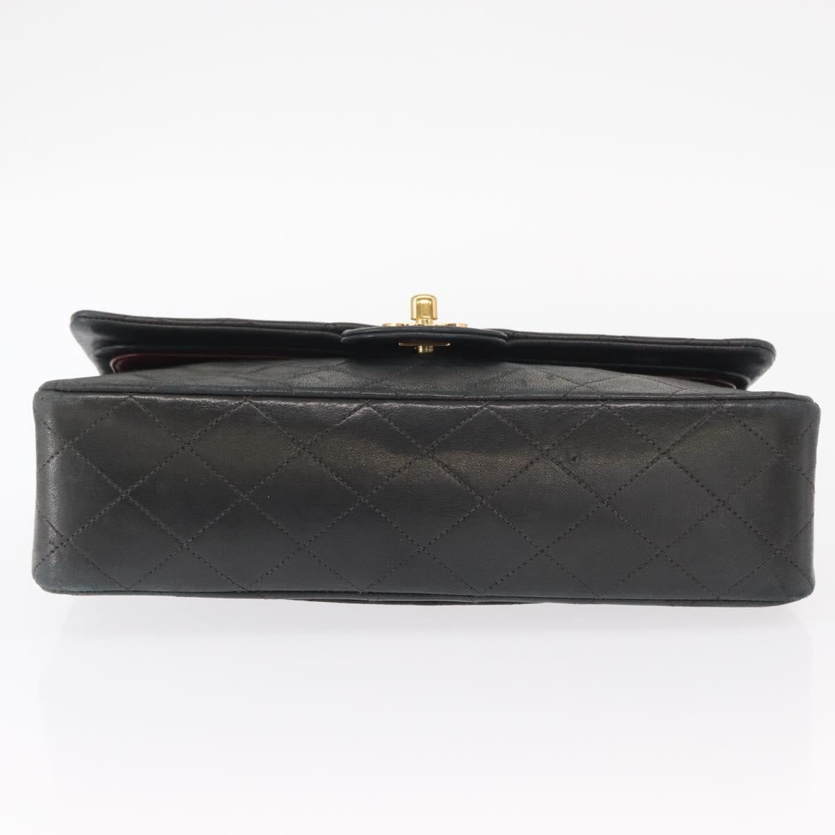 CHANEL Matelasse 25 Double Flap Chain Bag Lamb Skin Navy Gold CC Auth 158358SAV