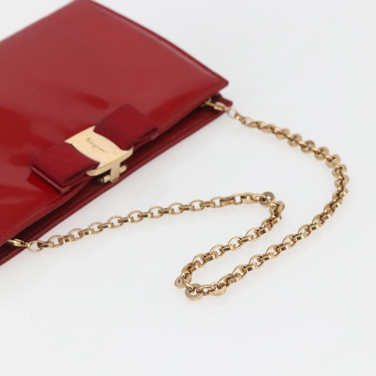 Salvatore Ferragamo Chain Accessory Pouch Patent leather Red Gold Auth 158654