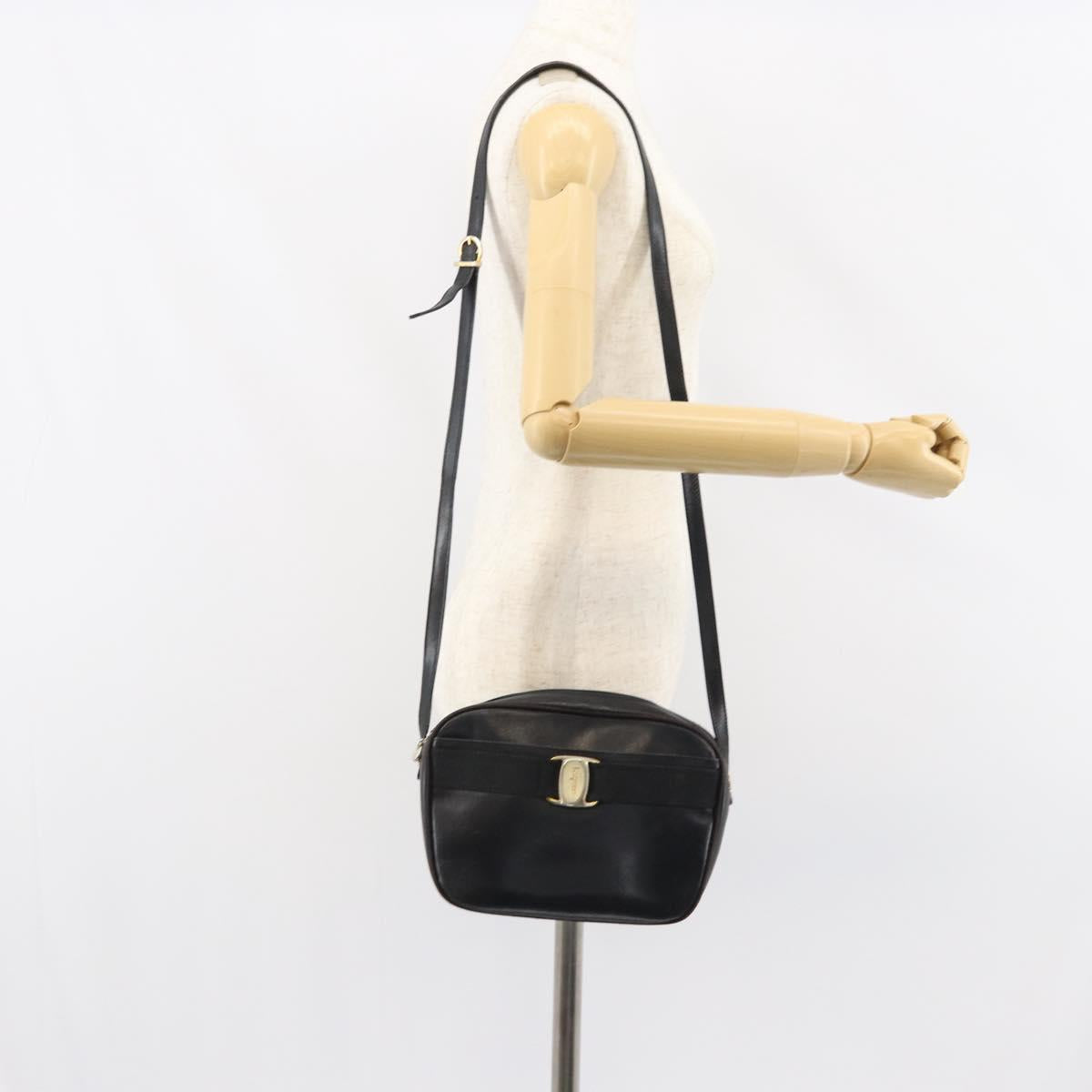 Salvatore Ferragamo Shoulder Bag Leather Black Gold Auth 158721