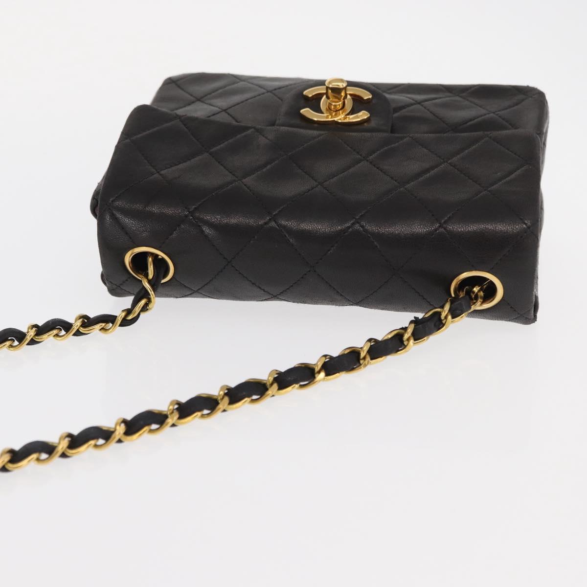CHANEL Matelasse Chain Shoulder Bag Lamb Skin Gold Black CC Auth 158863SAV