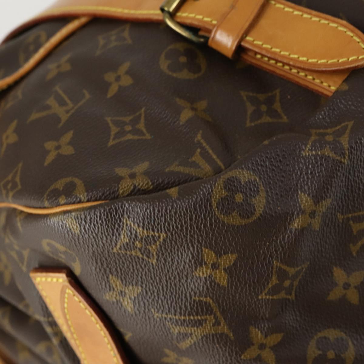 LOUIS VUITTON Monogram Saumur 43 Shoulder Bag M42252 LV Auth 159000