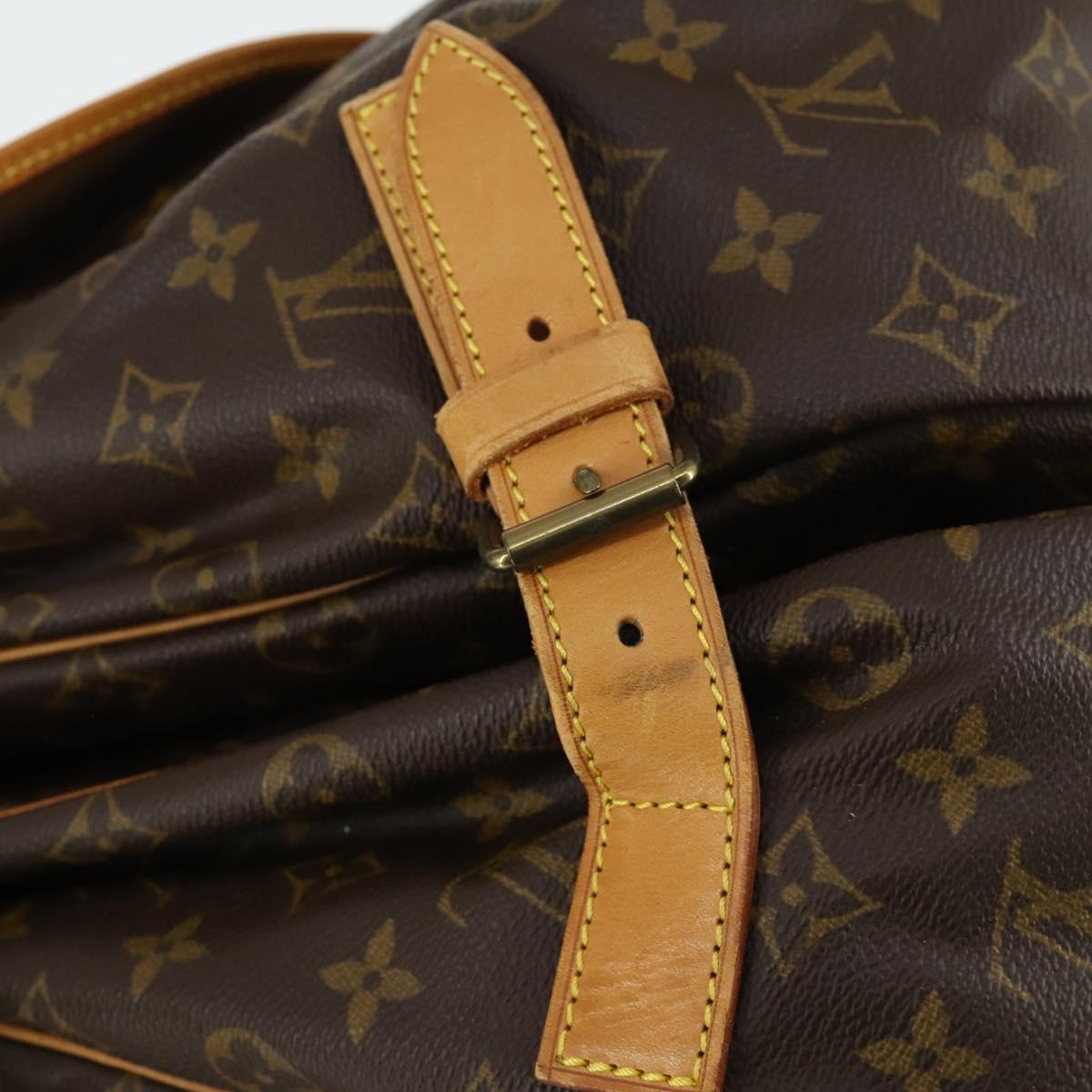 LOUIS VUITTON Monogram Saumur 43 Shoulder Bag M42252 LV Auth 159000